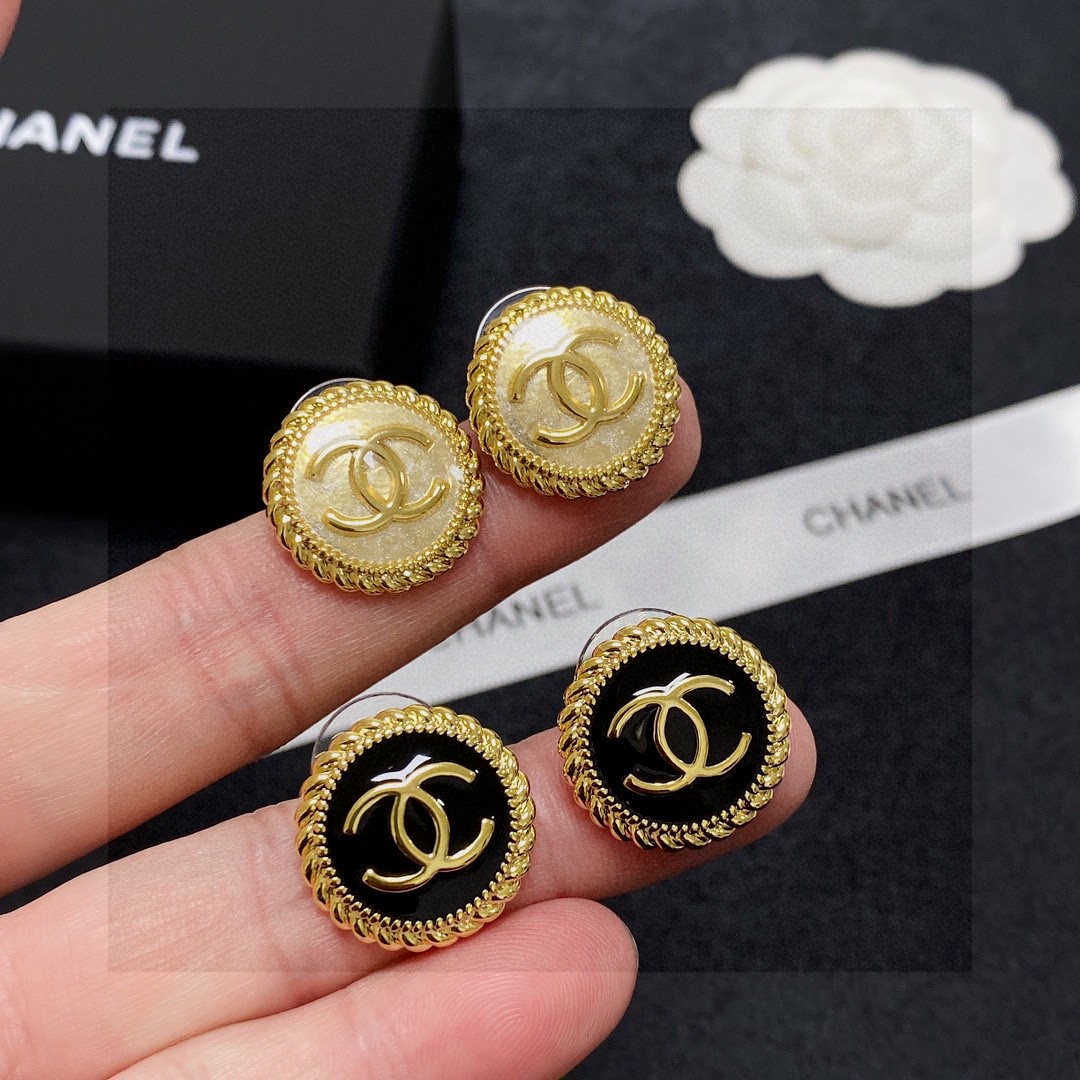 Chanel CC Logo Round Rope Edge Stud Earrings earrings Gold-tone metal with two variants one with black enamel center one with glittered gold-tone resin center 1 8cm diameter