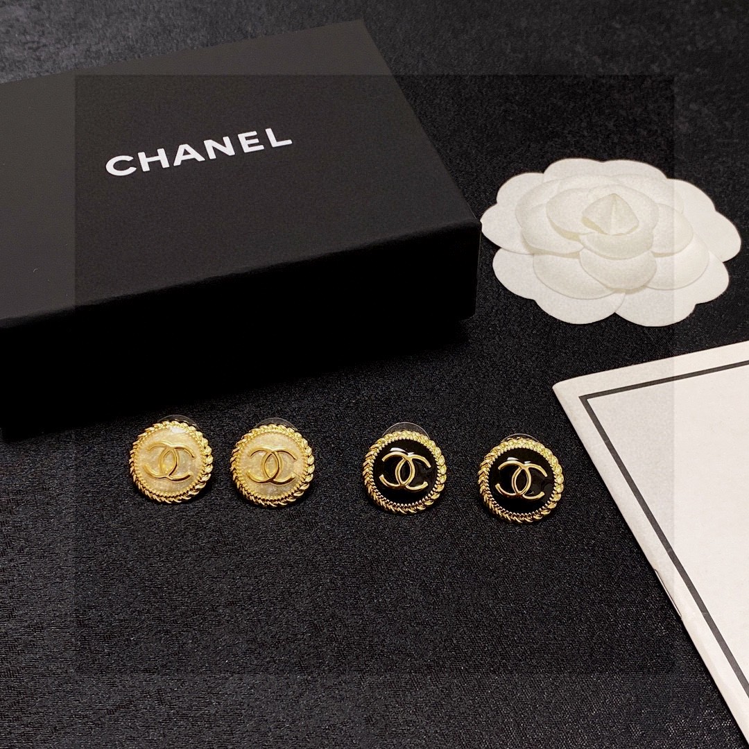Chanel CC Logo Round Rope Edge Stud Earrings earrings Gold-tone metal with two variants one with black enamel center one with glittered gold-tone resin center 1 8cm diameter