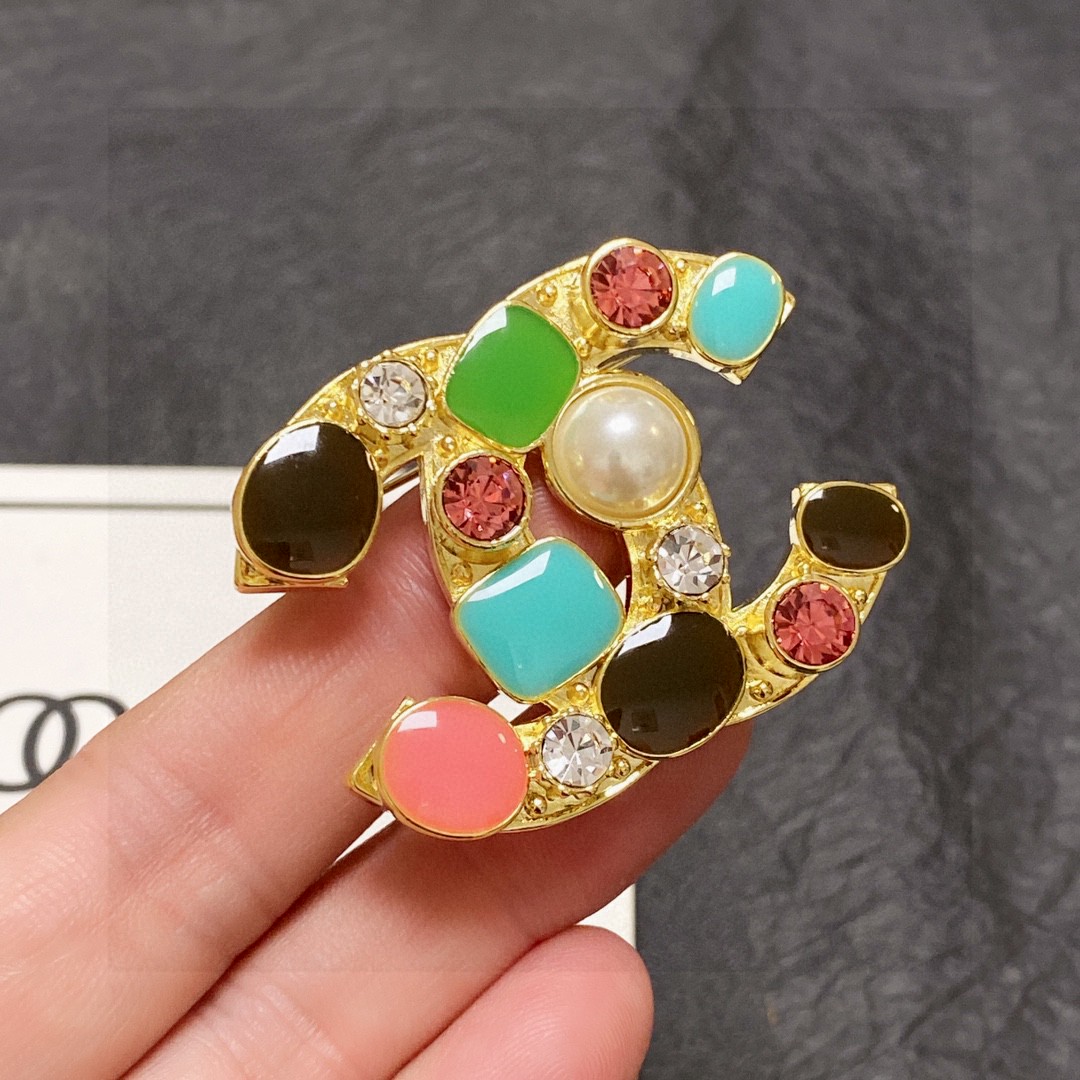Chanel CC Logo Multicolor Gripoix Brooch brooch Gold-tone metal with multicolor resin stones black green turquoise coral pink ruby red clear crystals and white faux pearl 3 5cm width