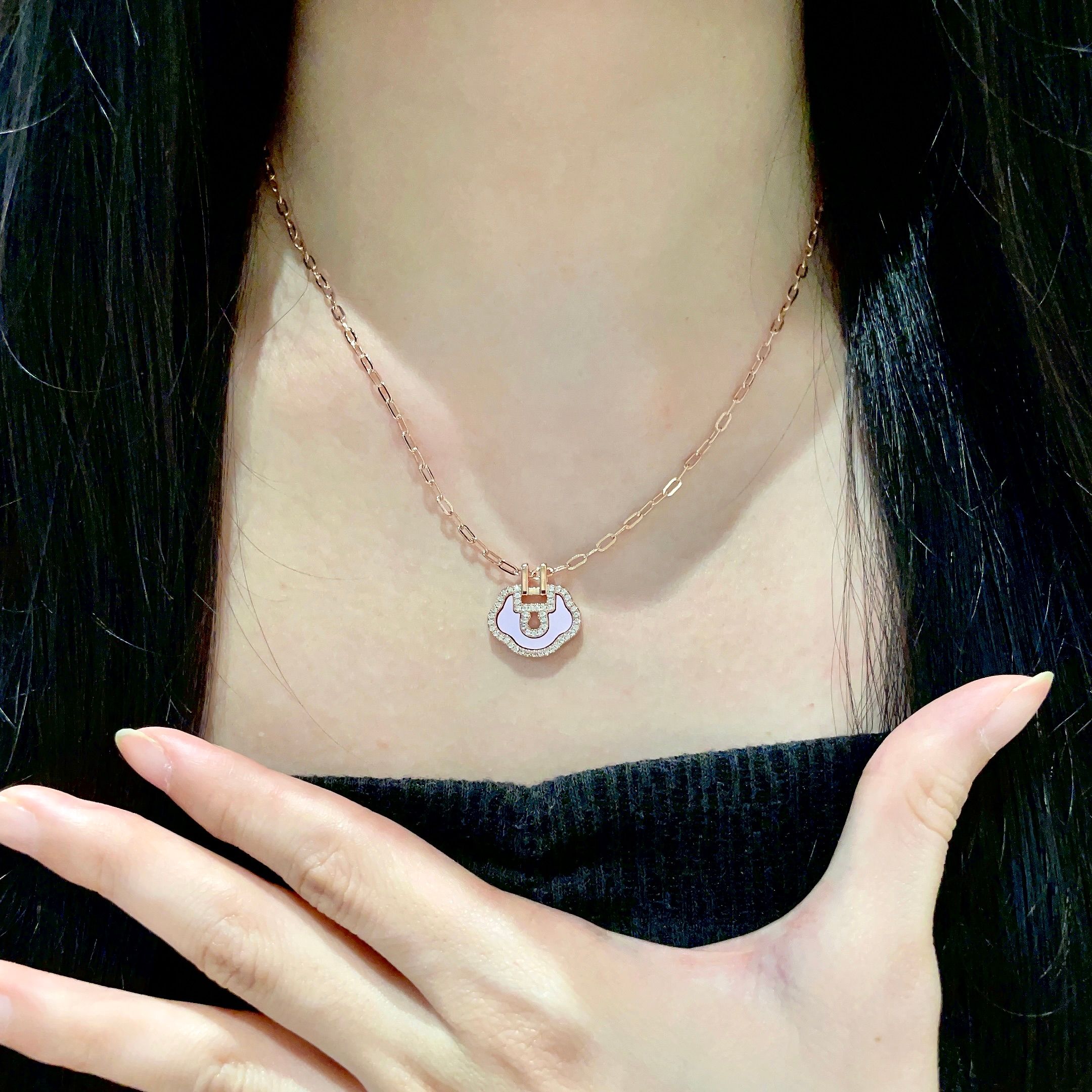 Qeelin Yu Yi Mini Ruyi Lock necklace Rose gold metal light pink enamel clear diamond accents 42cm