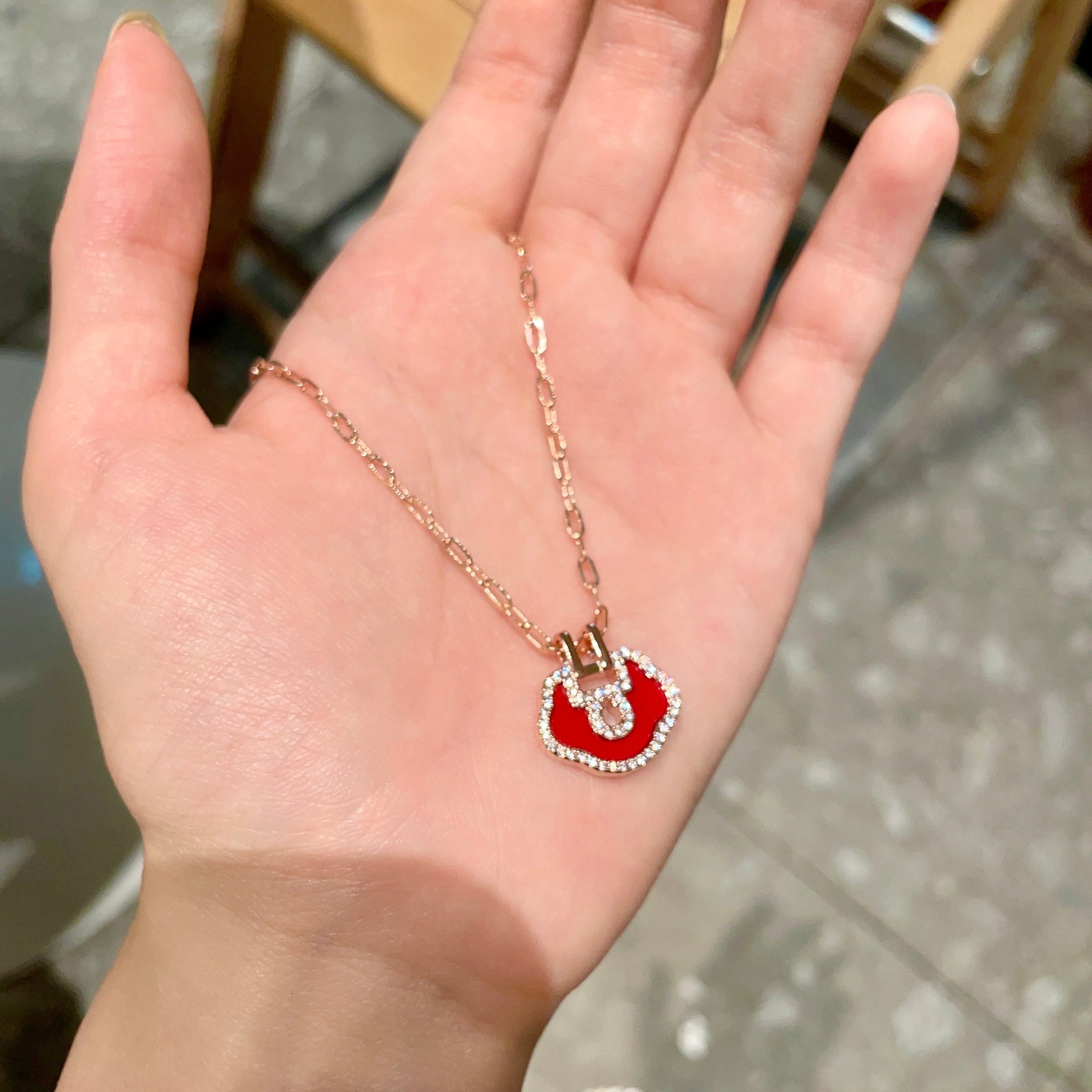 Qeelin Yu Yi Mini Ruyi necklace Rose gold metal red enamel clear diamond accents 42cm