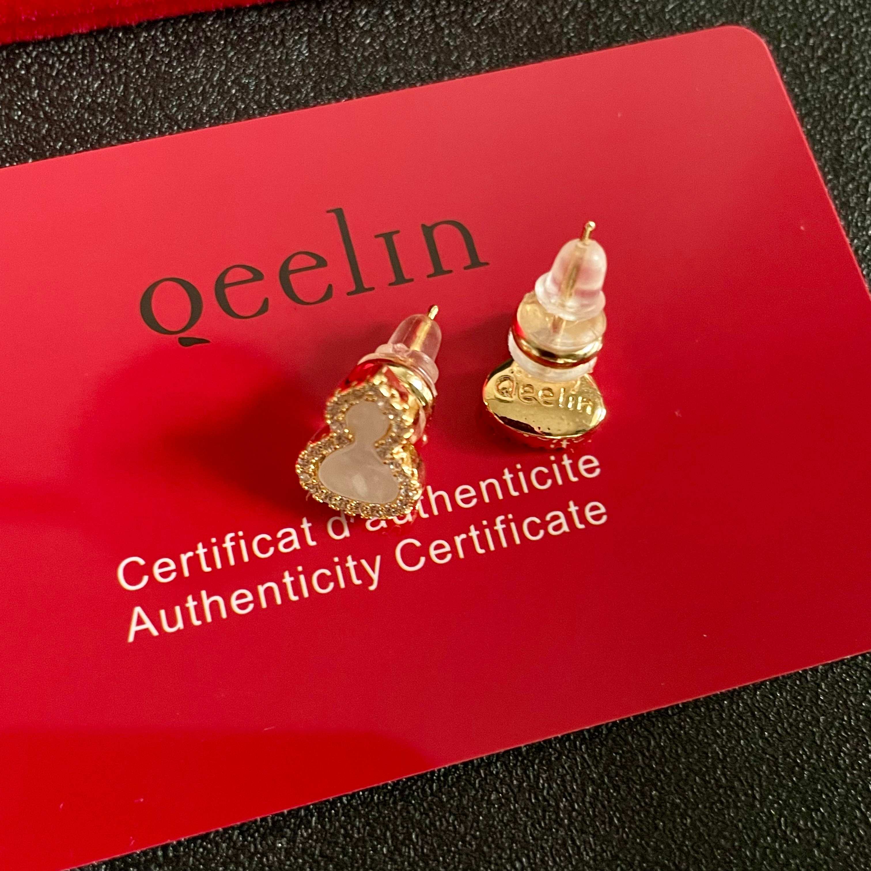 Qeelin Kirin Mini Gourd earrings 18K rose gold mother-of-pearl diamond mini stud