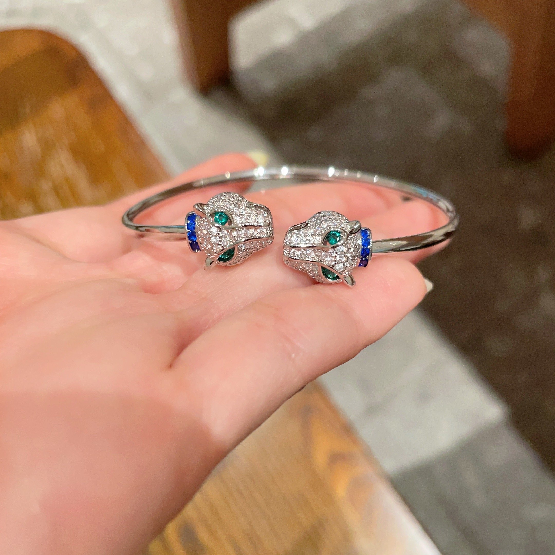 Cartier Panthere de Cartier bracelet 18k white gold diamond emerald sapphire 17