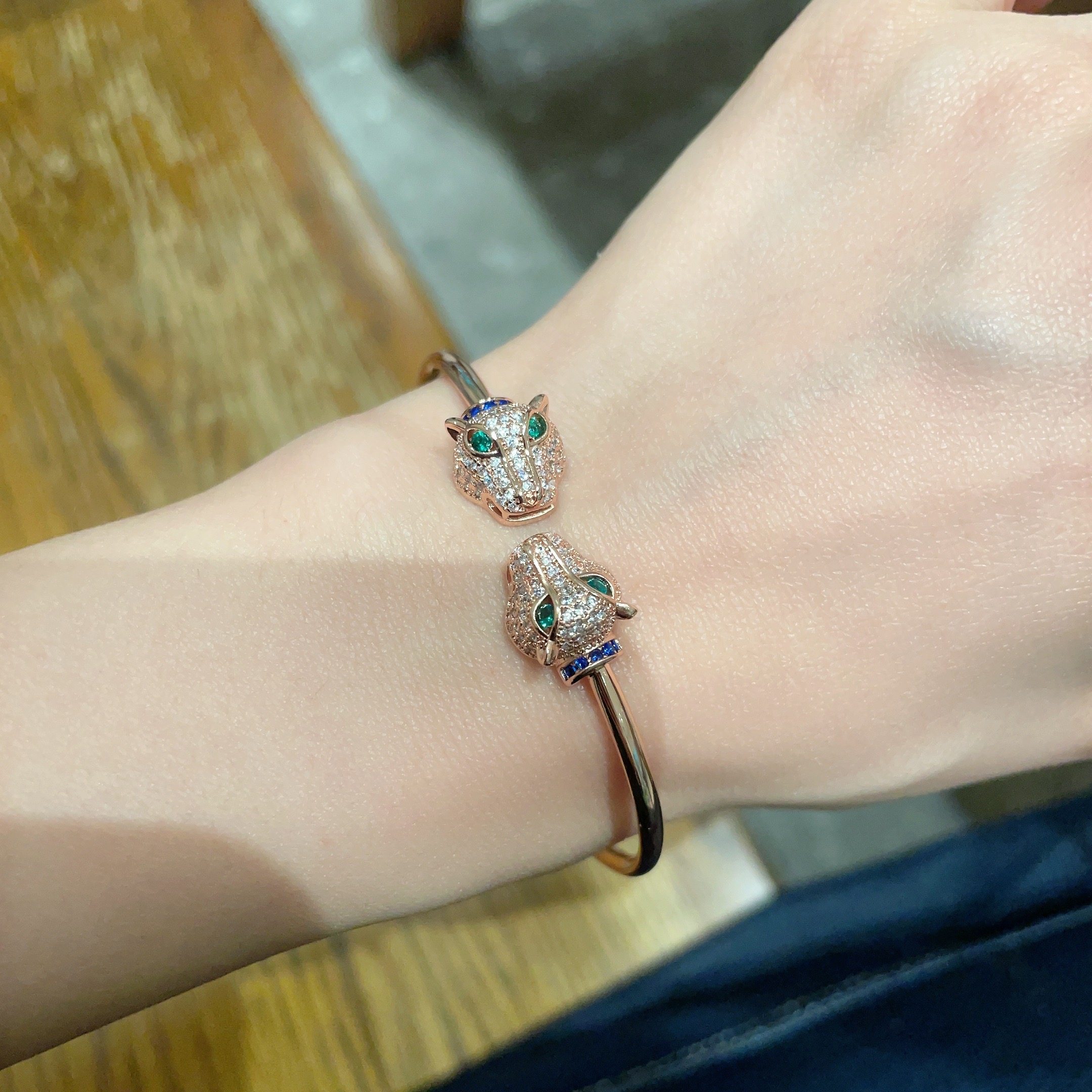 Cartier Panthere de Cartier bracelet Rose gold with pave diamonds emerald eyes blue sapphire accents 17cm