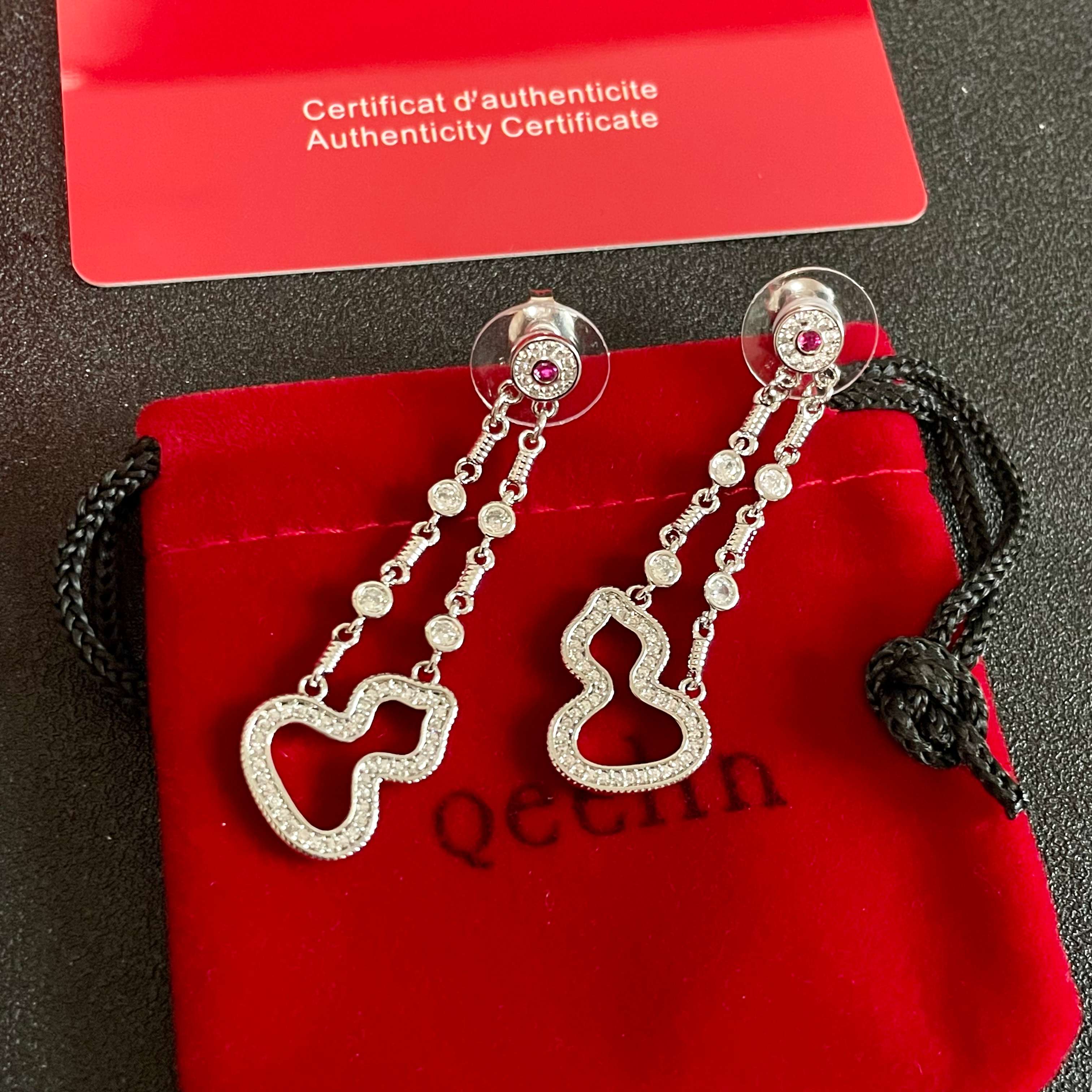Qeelin Wulu earrings 18K white gold white diamonds ruby 3 5cm drop length