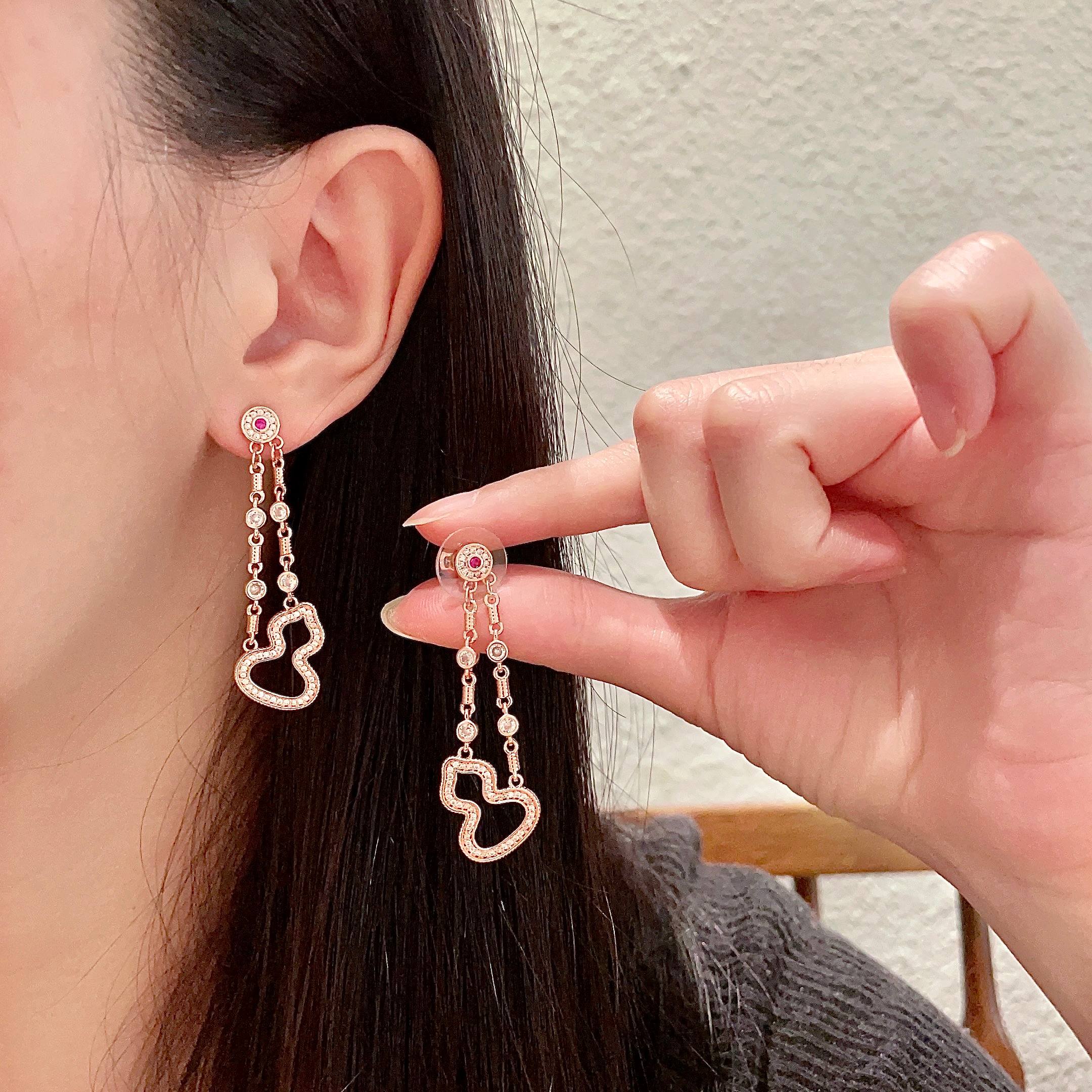 Qeelin Wulu earrings 18K rose gold white diamonds pink ruby 3 5cm drop length