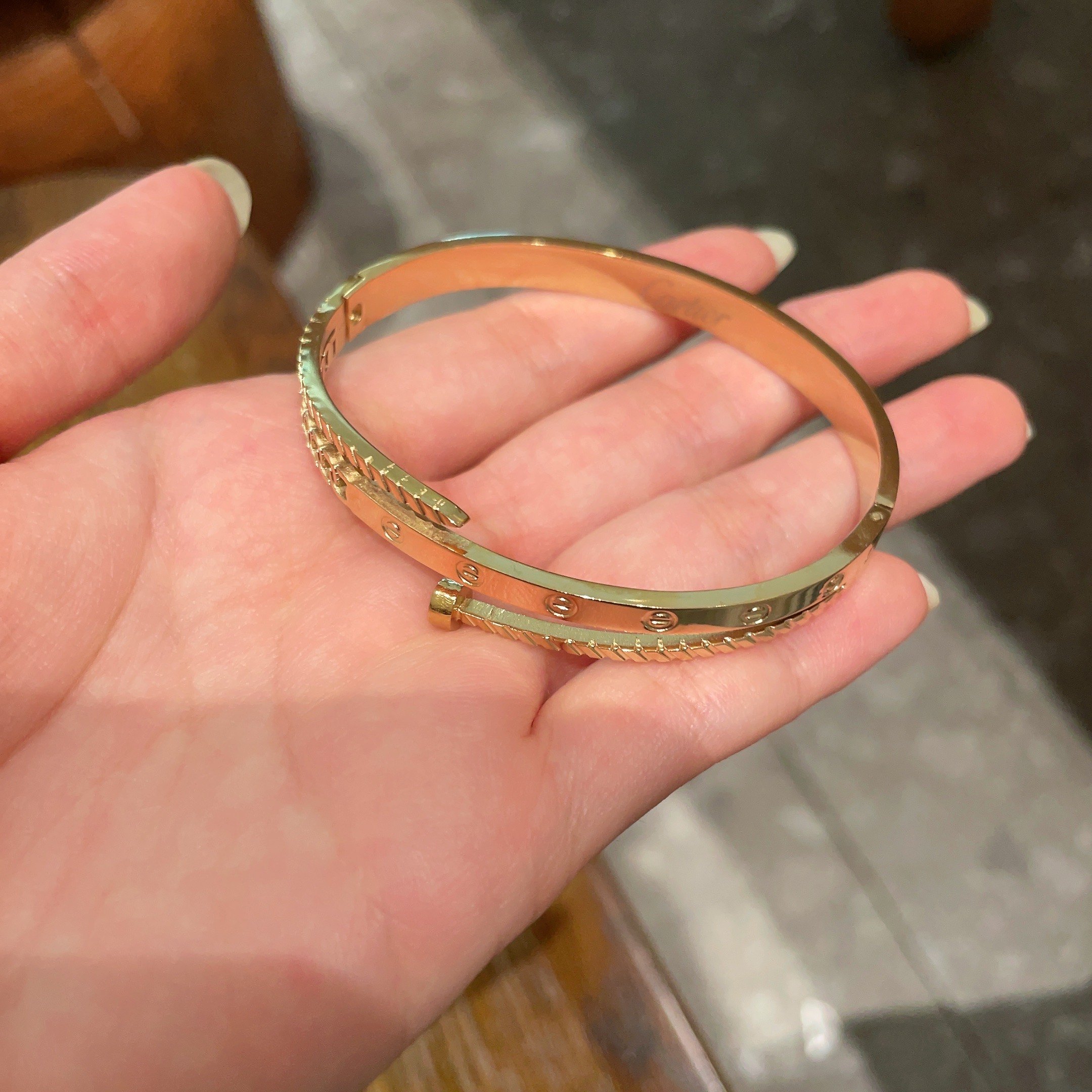 Cartier Juste un Clou bracelet 18k yellow gold 17