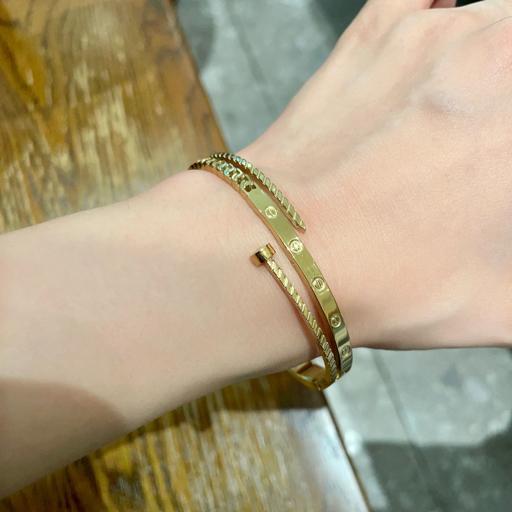 Cartier Juste un Clou bracelet 18k yellow gold 17