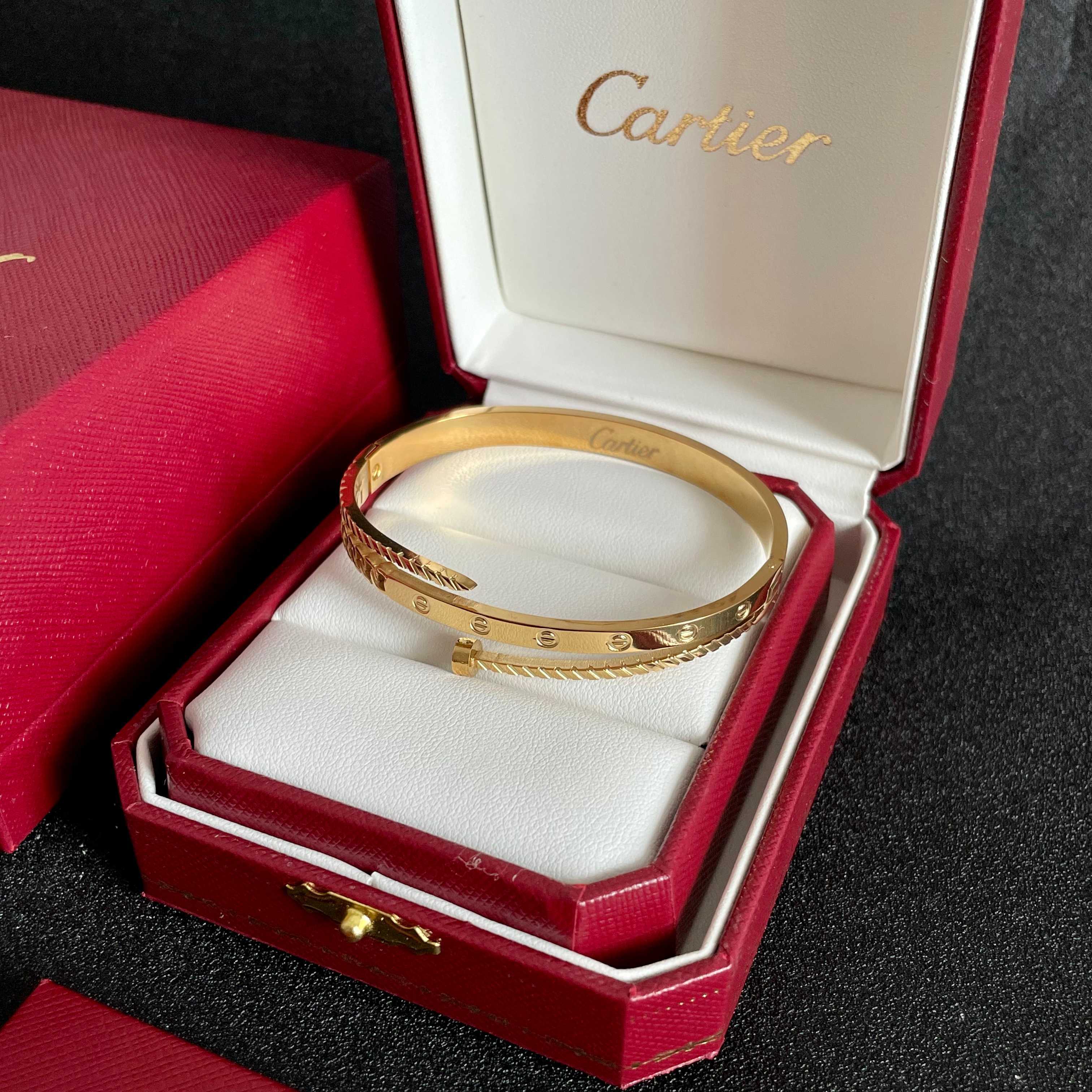 Cartier Juste un Clou bracelet 18k yellow gold 17