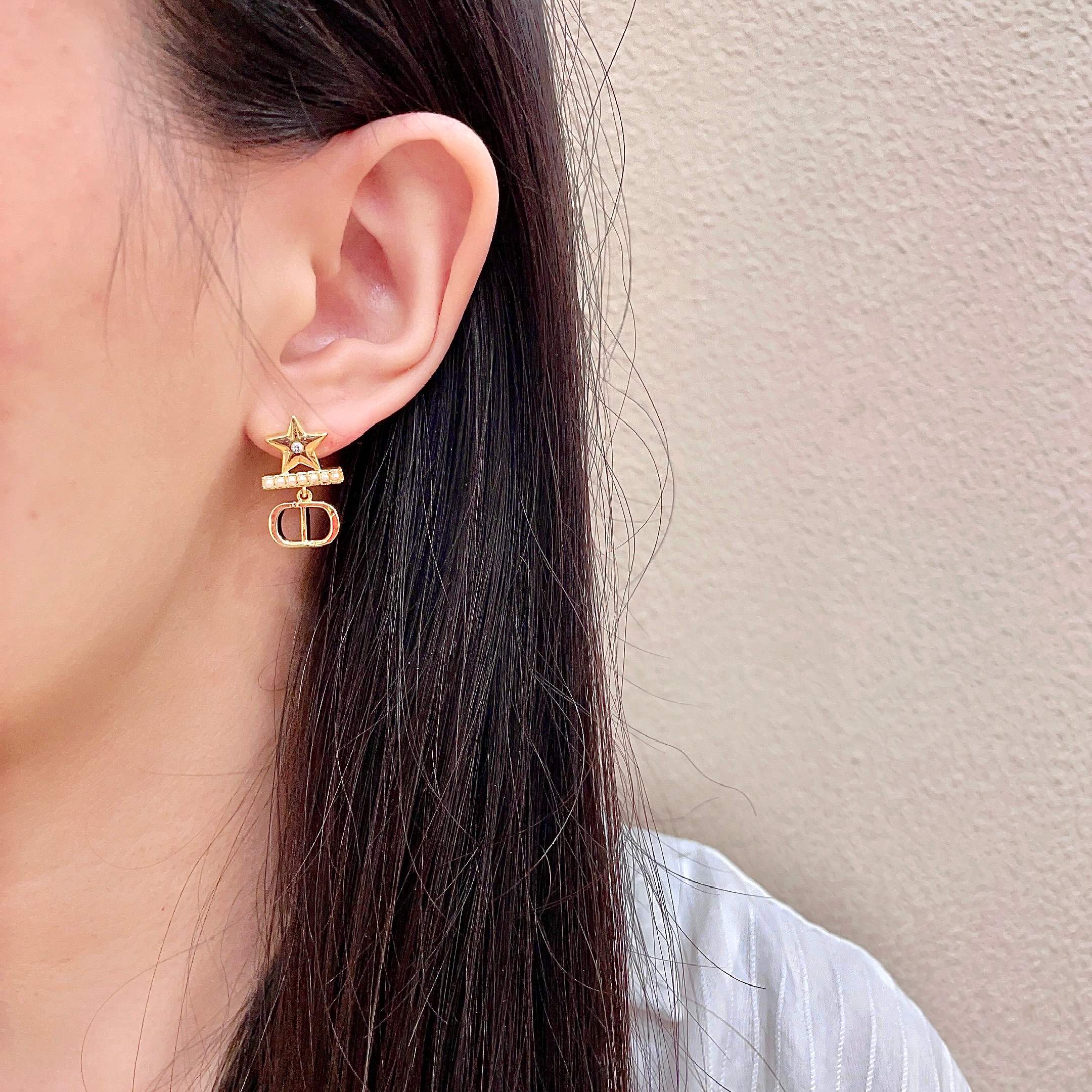 Dior Star CD Logo Pearl Drop earrings Gold-tone brass clear crystal accent cream faux pearl One Size drop length approx 2cm