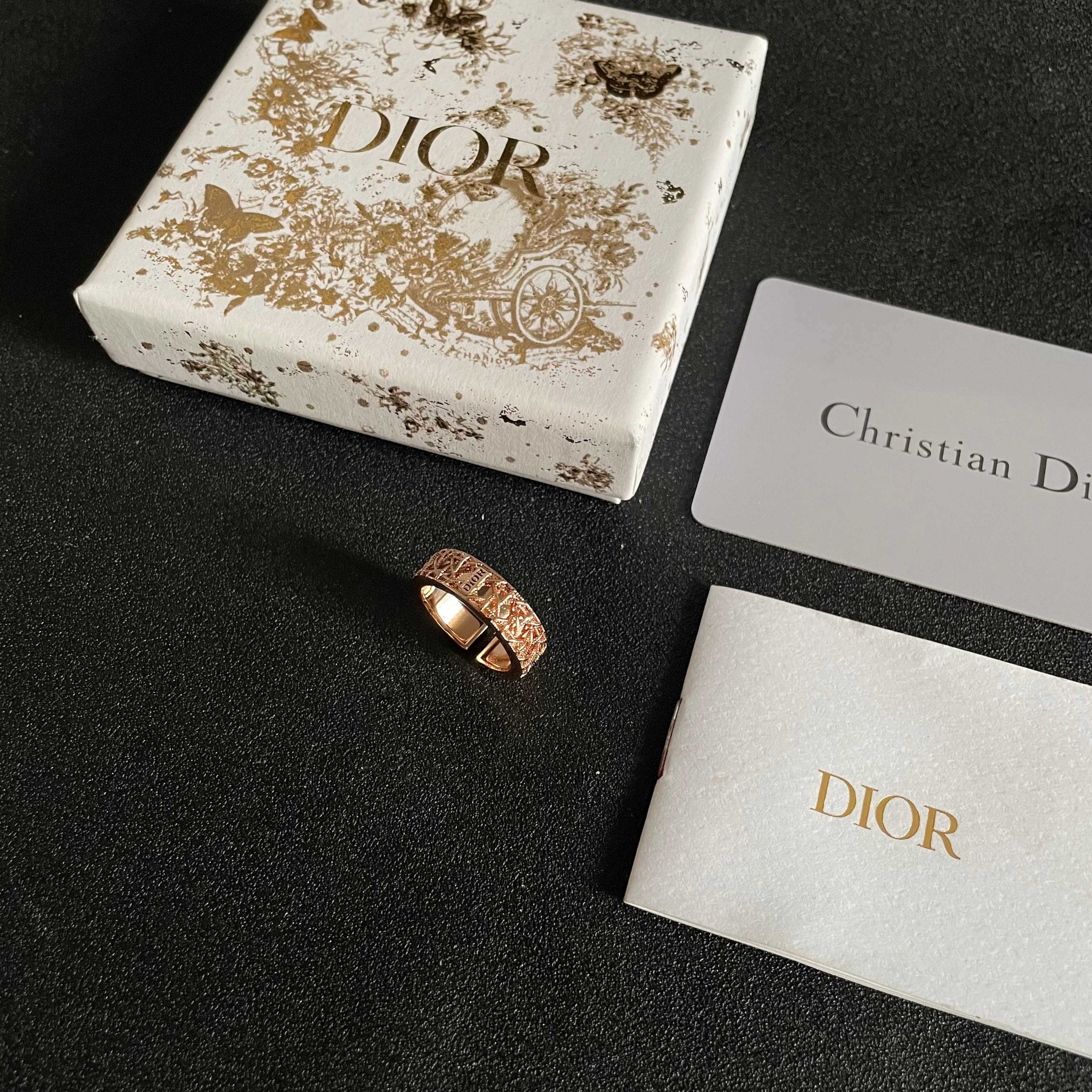 Dior DiorDior CD Cannage Open Ring ring rose gold metal no gemstones adjustable open band fits US sizes 6-8