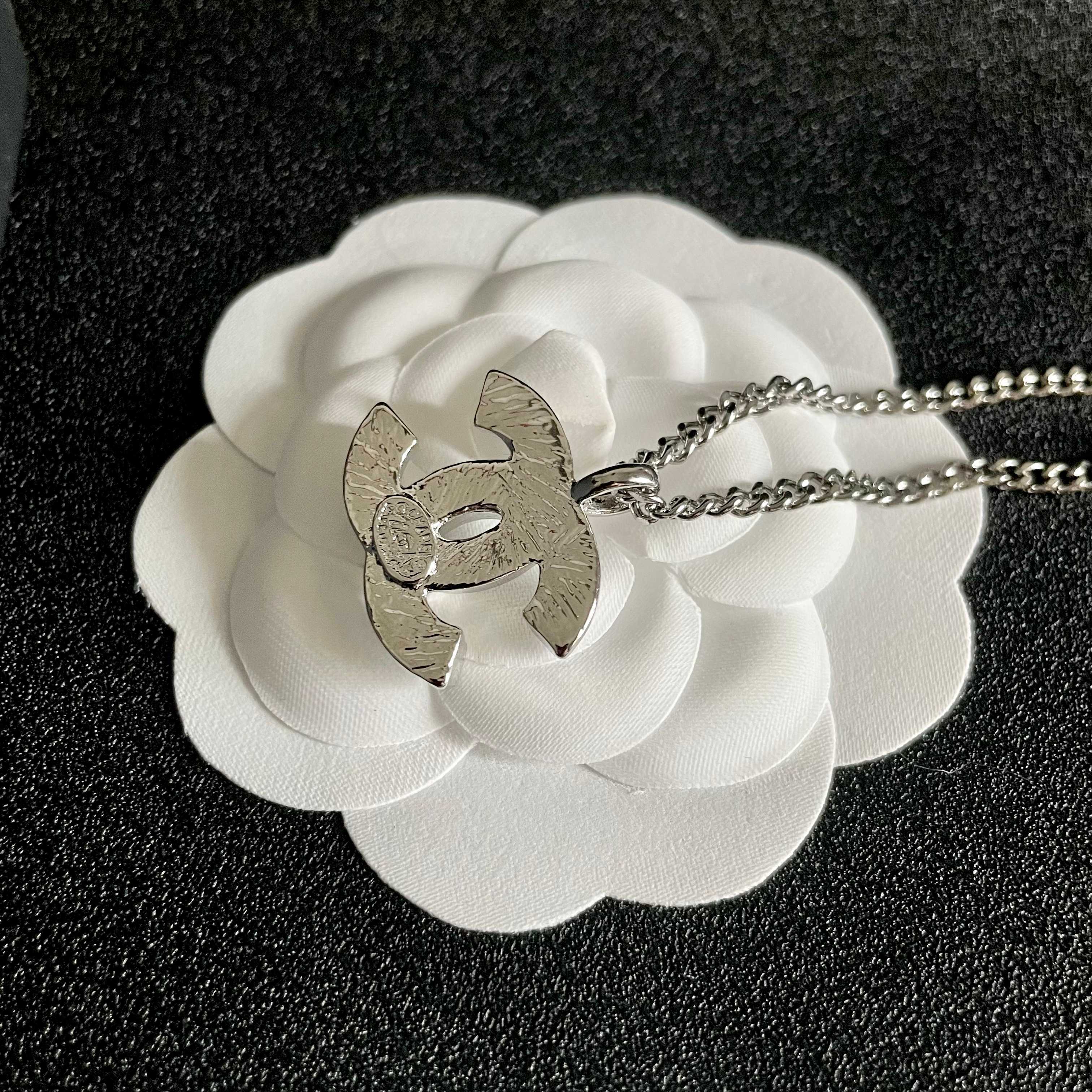 Chanel CC Logo Enamel Pendant Necklace necklace Silver-toned metal with black enamel 42cm