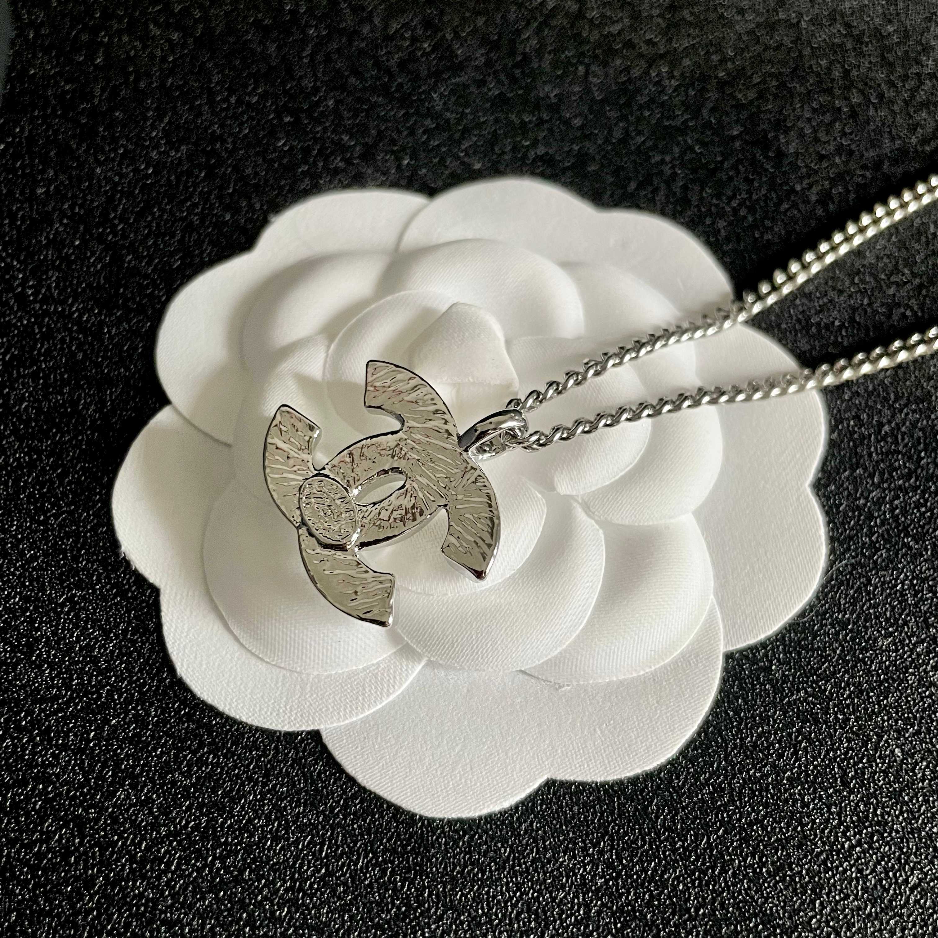 Chanel CC Logo Pendant Necklace necklace Silver-tone metal with white enamel 42cm