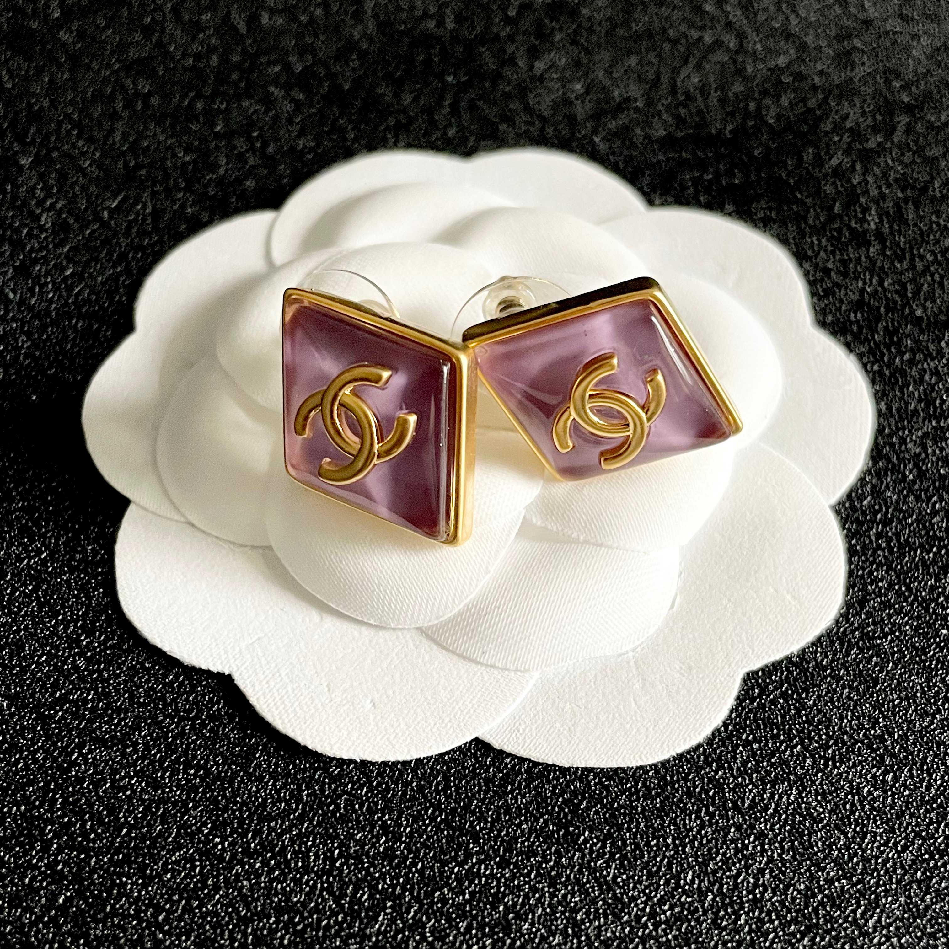 Chanel CC Logo Diamond Enamel Stud Earrings earrings gold-tone metal with lavender purple enamel 1 5cm stud diameter