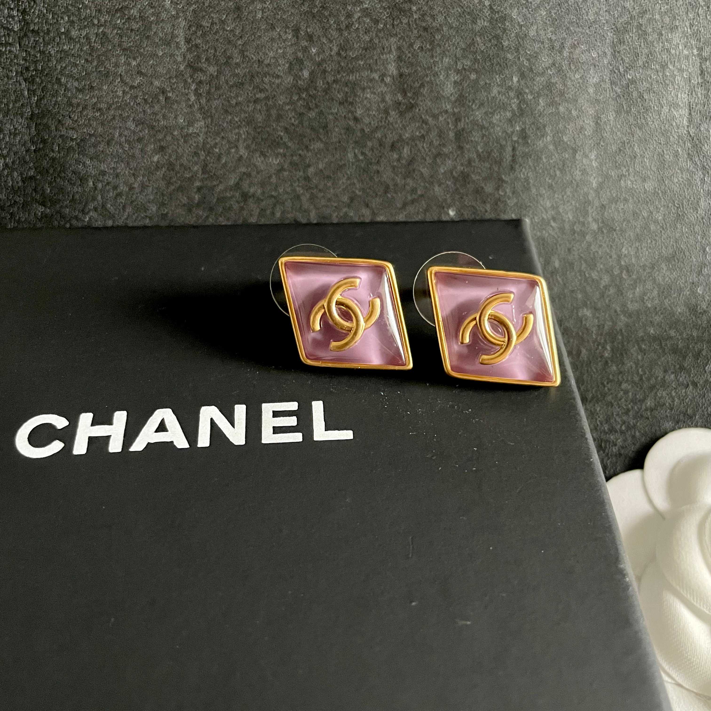 Chanel CC Logo Diamond Enamel Stud Earrings earrings gold-tone metal with lavender purple enamel 1 5cm stud diameter