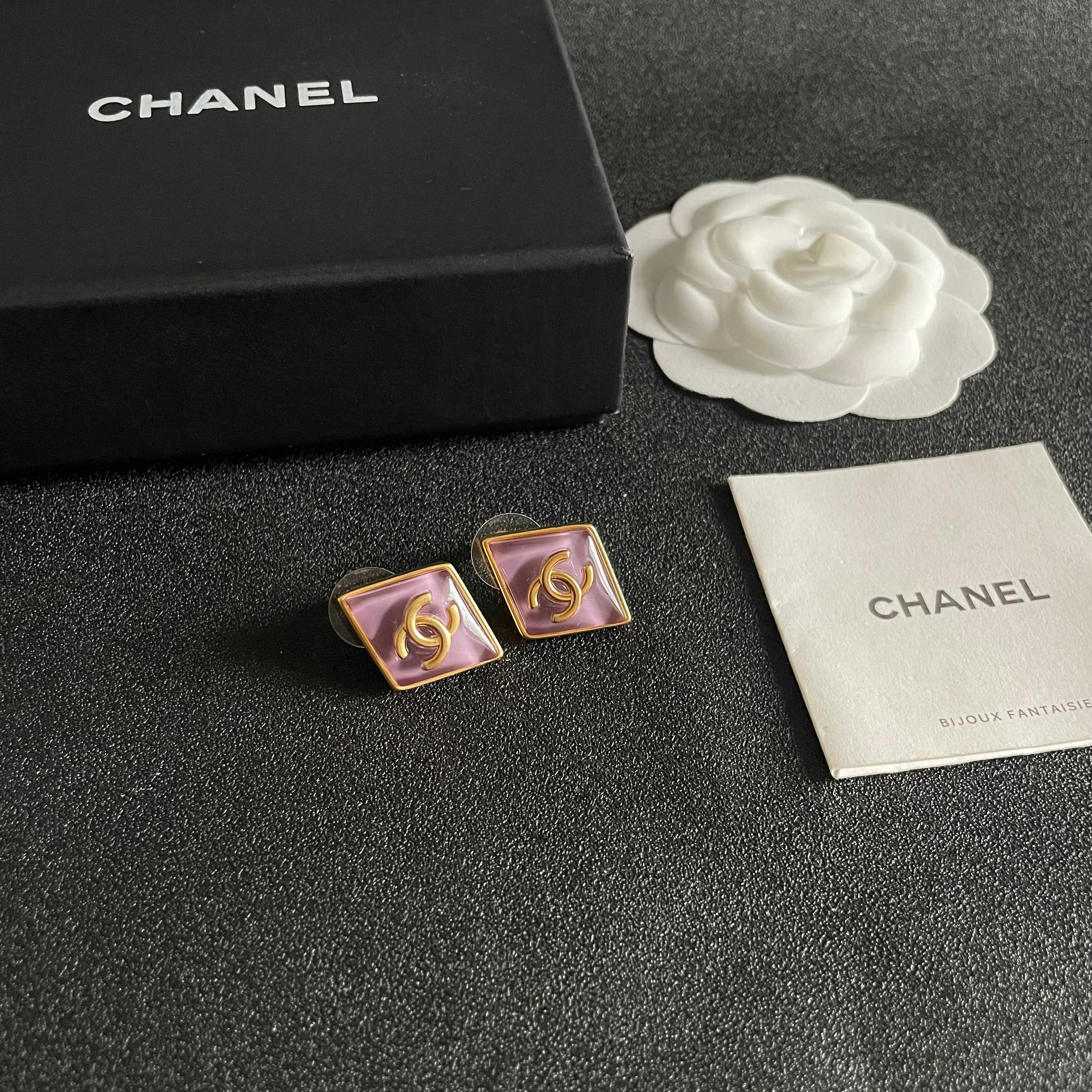 Chanel CC Logo Diamond Enamel Stud Earrings earrings gold-tone metal with lavender purple enamel 1 5cm stud diameter