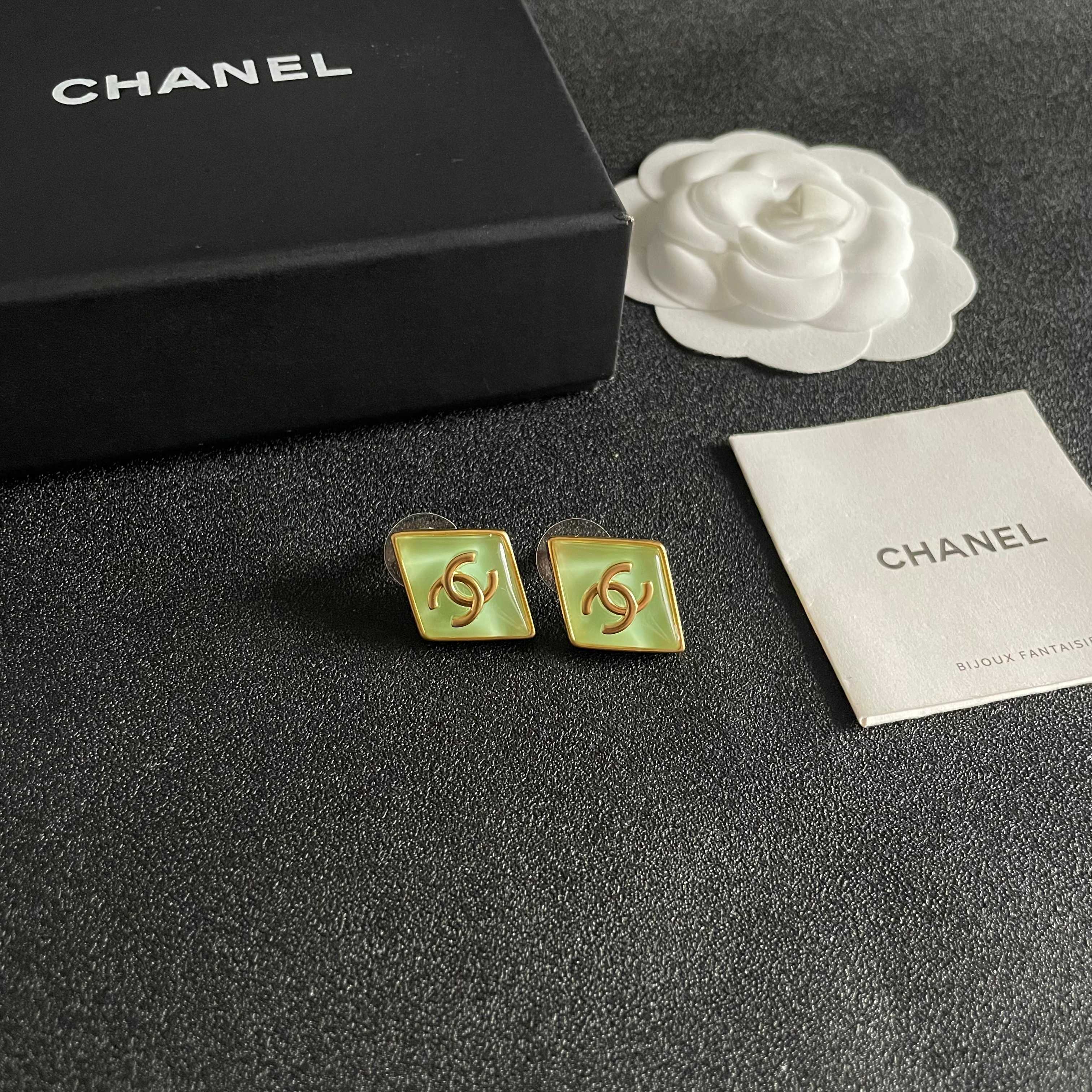 Chanel CC Logo Diamond Resin Stud Earrings earrings gold-tone metal with light mint green resin 1 5cm stud diameter