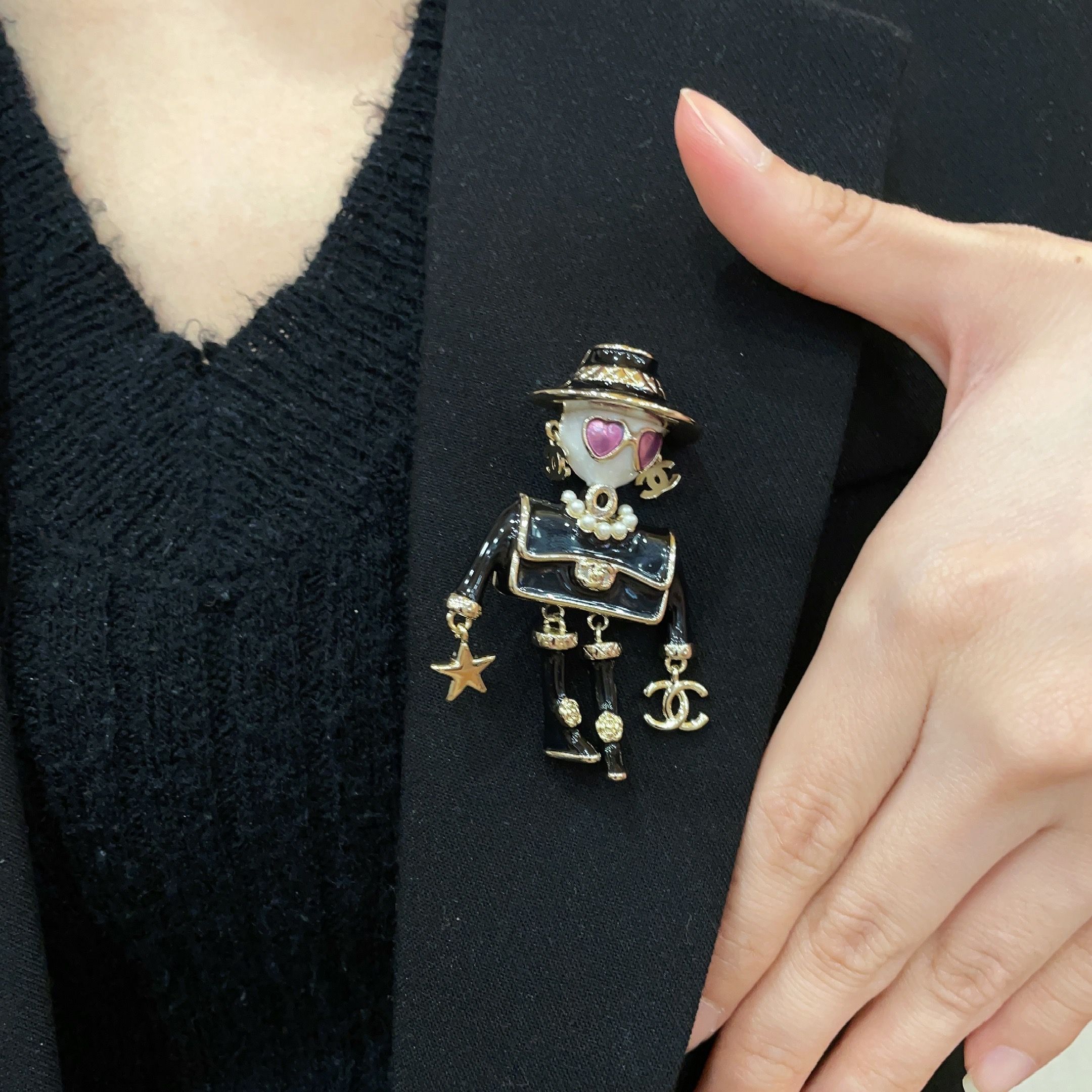 Chanel CC Doll Character Brooch brooch Gold-tone metal with black enamel white faux pearl pink heart enamel white resin One Size