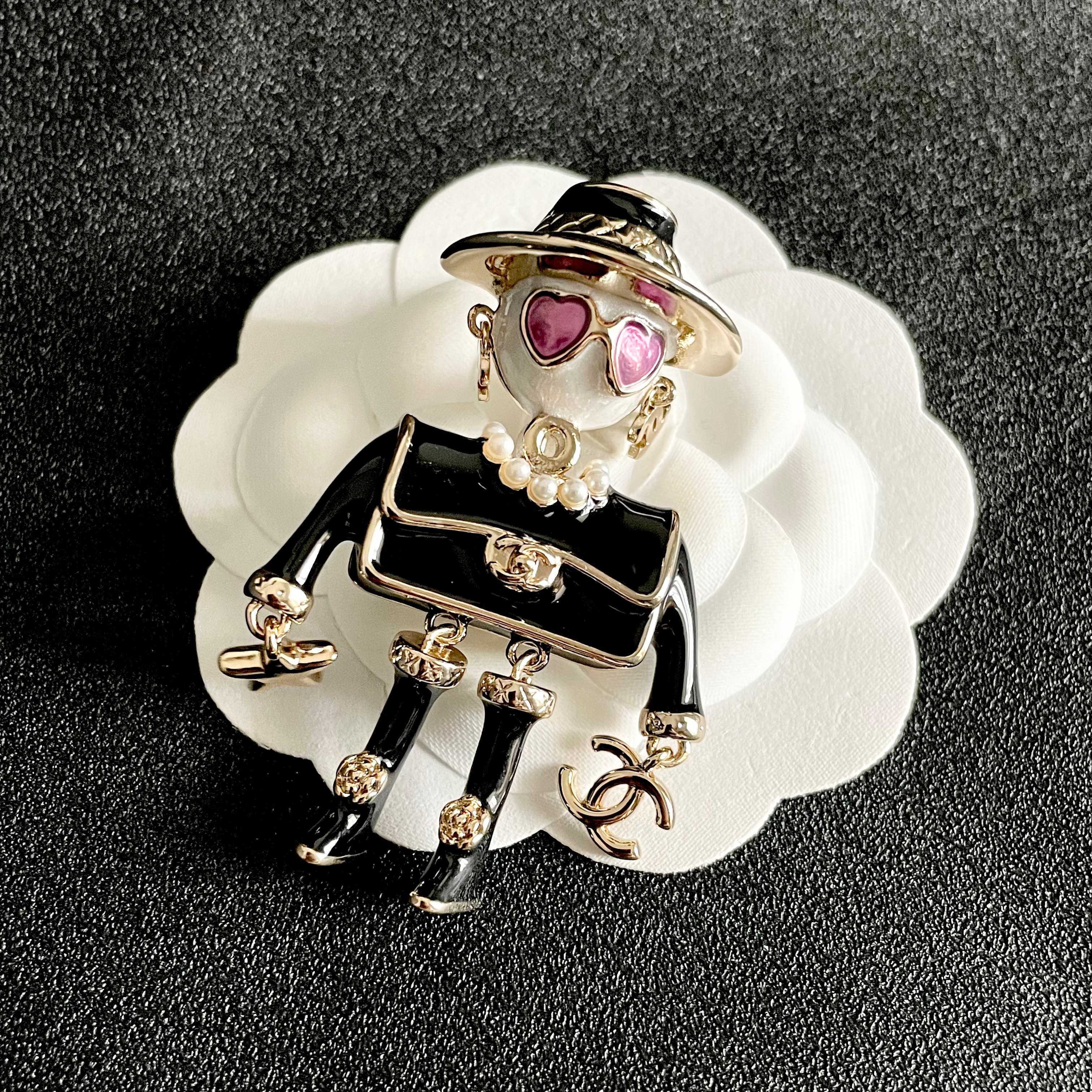 Chanel CC Doll Character Brooch brooch Gold-tone metal with black enamel white faux pearl pink heart enamel white resin One Size