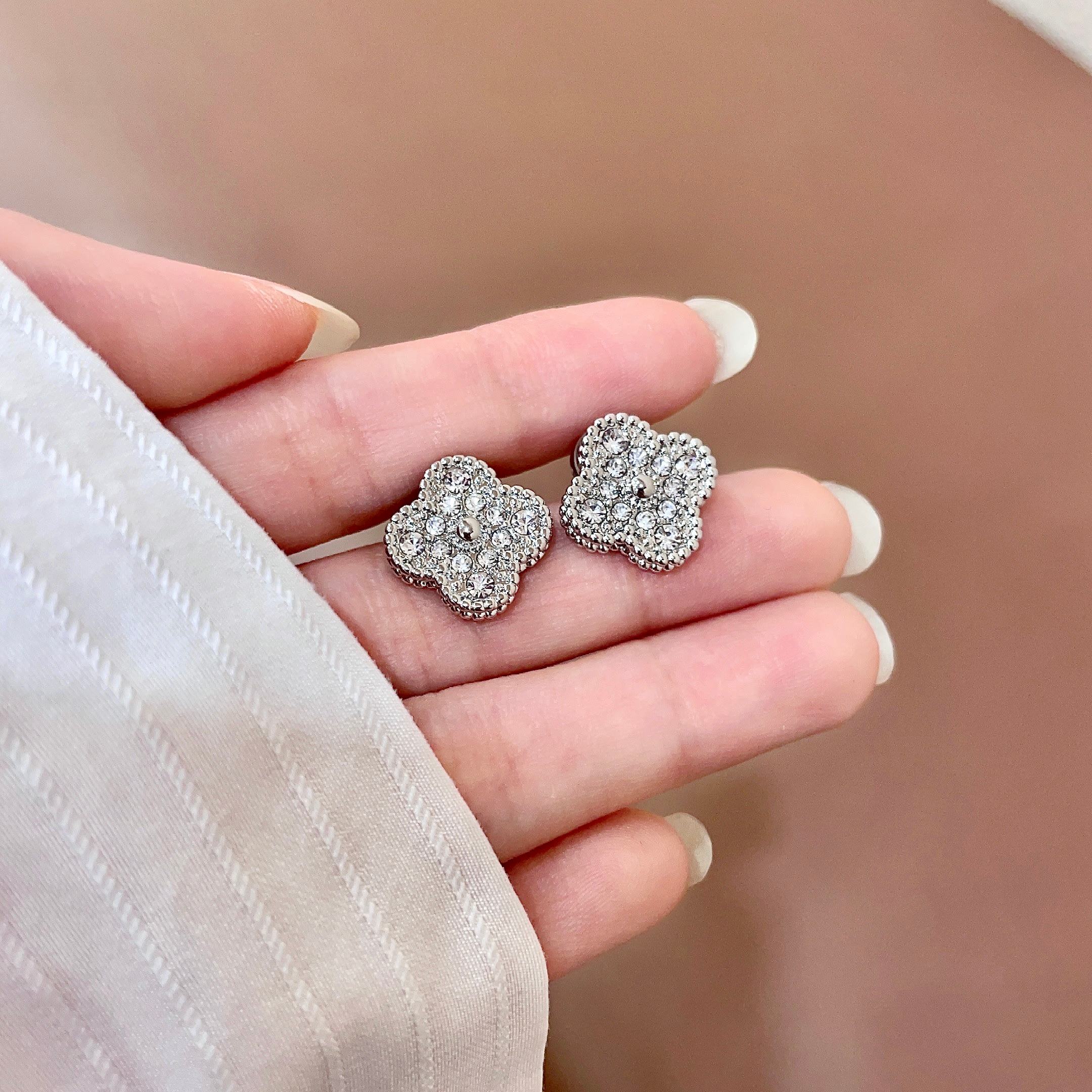 Van Cleef Arpels Magic Alhambra earrings white gold with diamond pave 15mm motif diameter