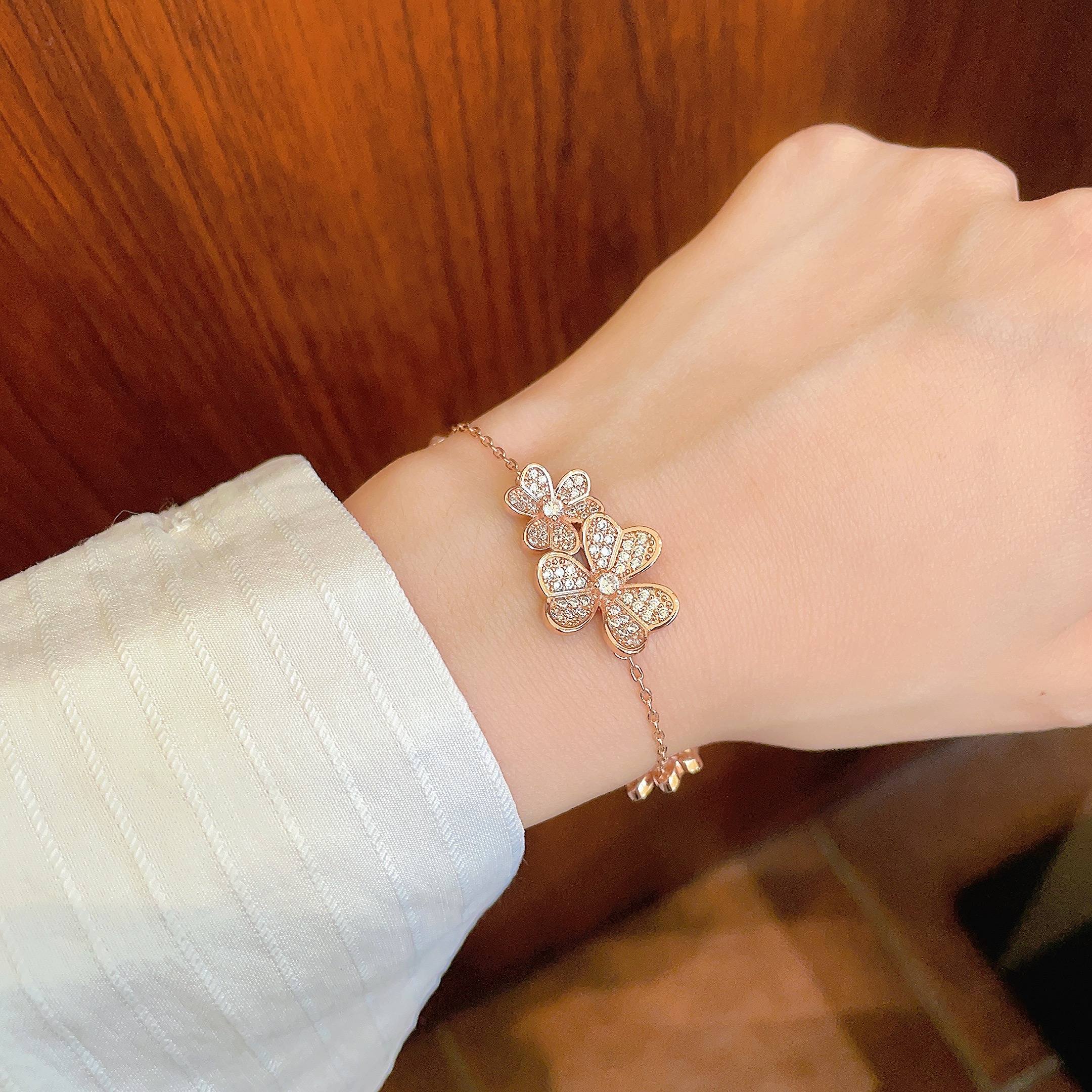 Pulsera Van Cleef Arpels Frivole Oro rosa con pavé de diamantes 17cm