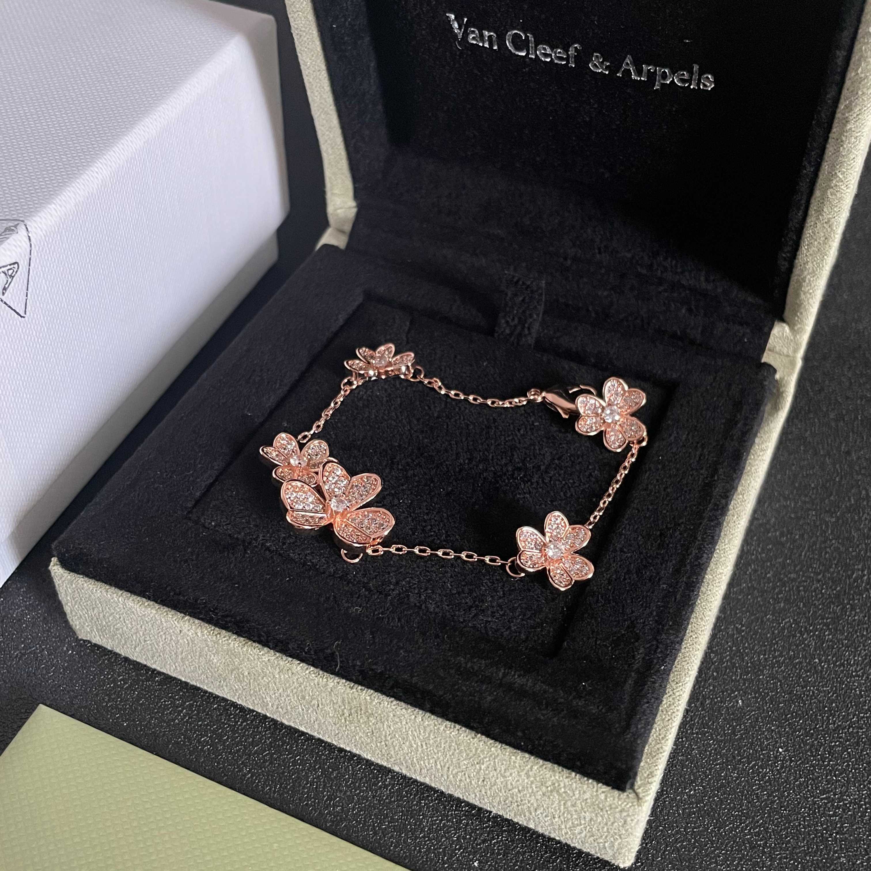 Pulsera Van Cleef Arpels Frivole Oro rosa con pavé de diamantes 17cm