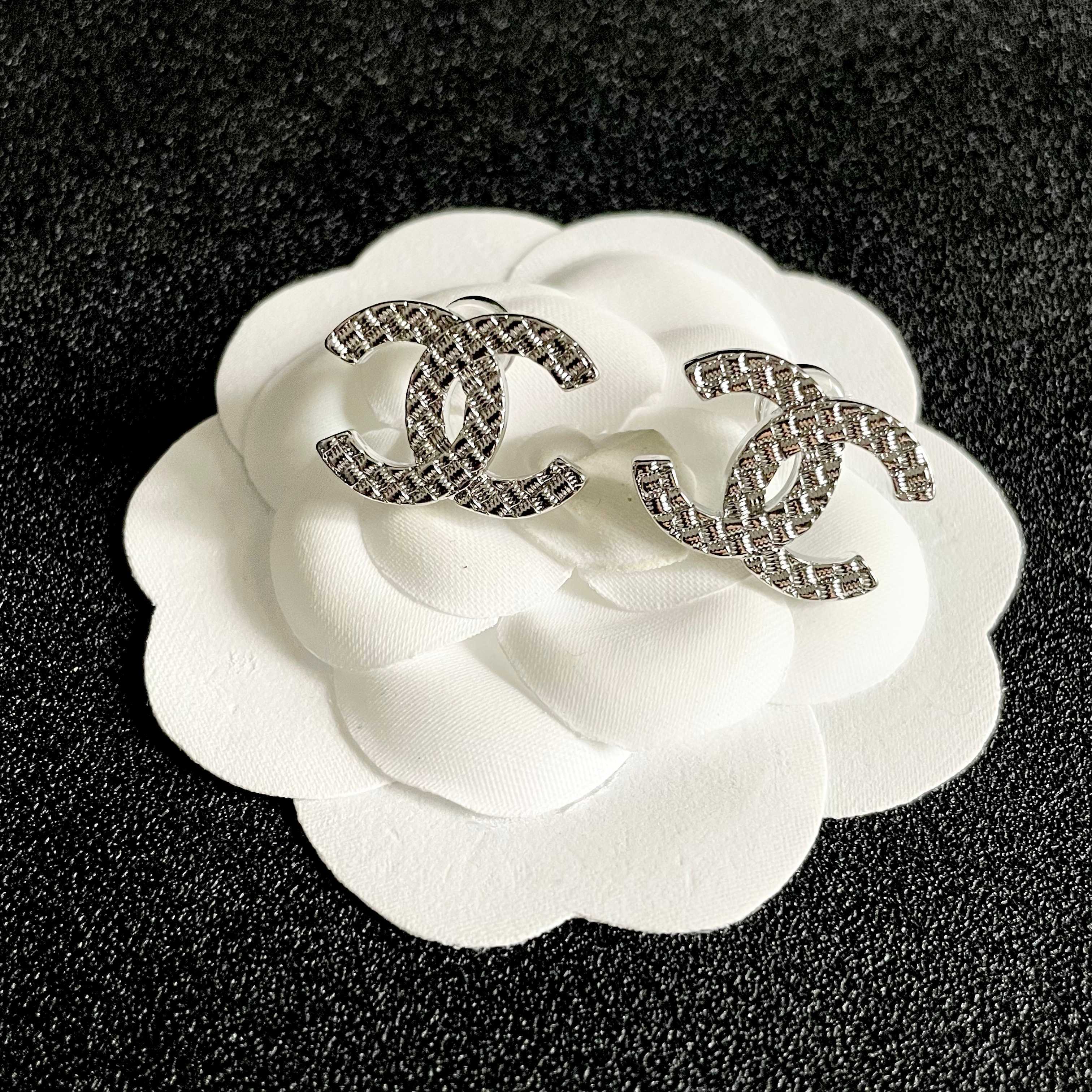 Chanel CC Quilted Stud Earrings earrings silver tone metal with textured quilted finish 1 5cm diameter
