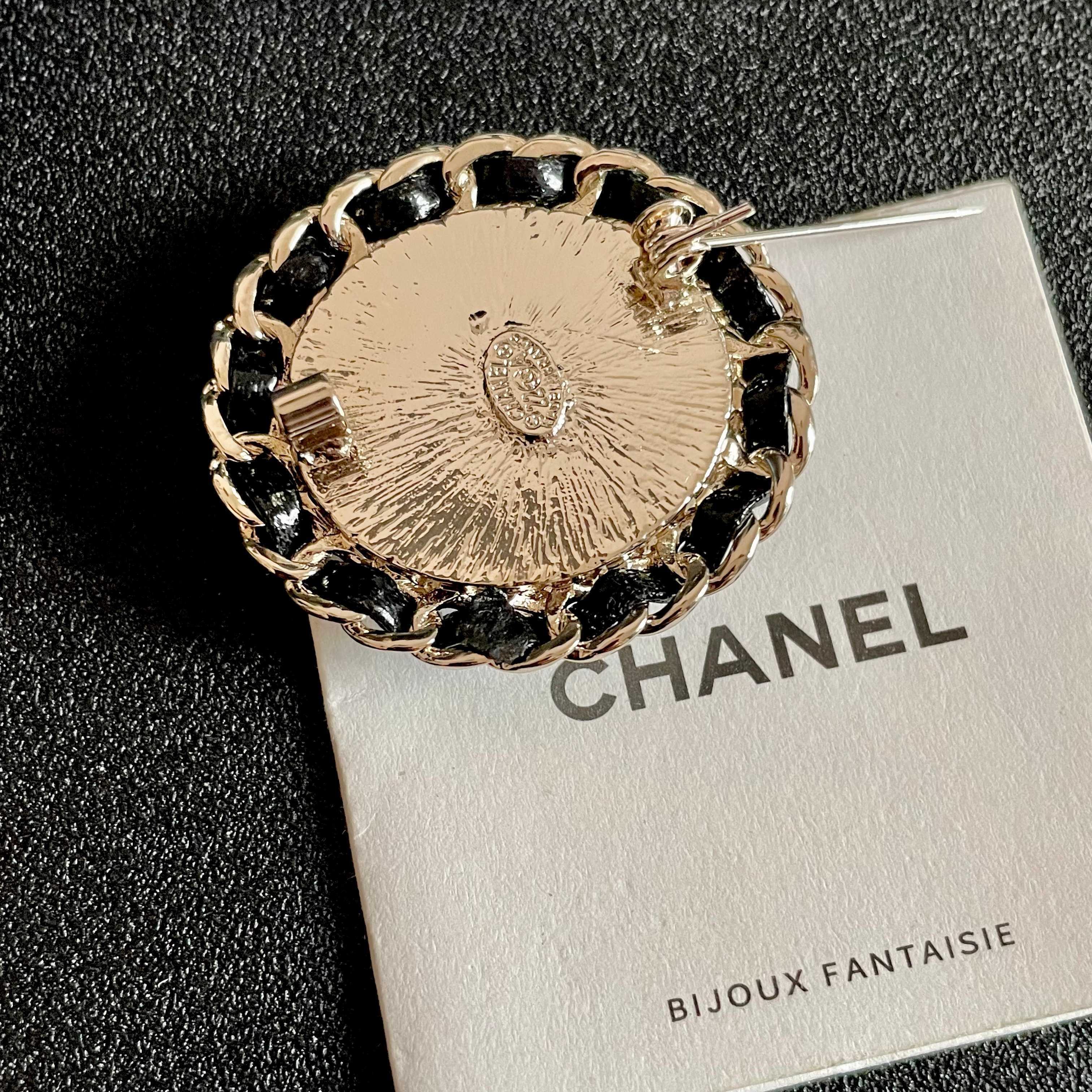 Chanel CC Denim Chain Edge Brooch brooch light gold tone metal light blue denim black leather chain trim 3cm diameter