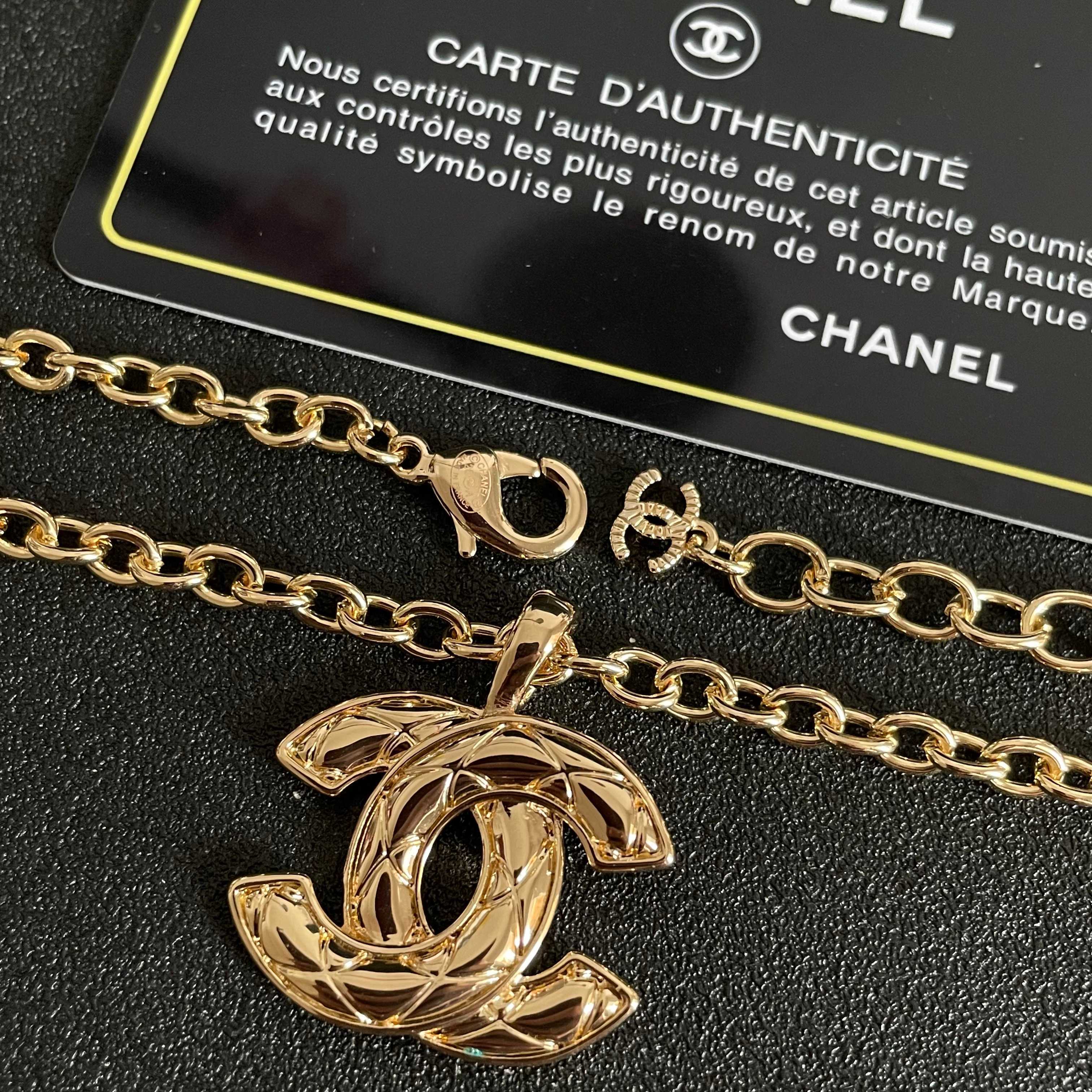 Chanel Quilted CC Pendant Necklace necklace Gold-tone metal 42cm