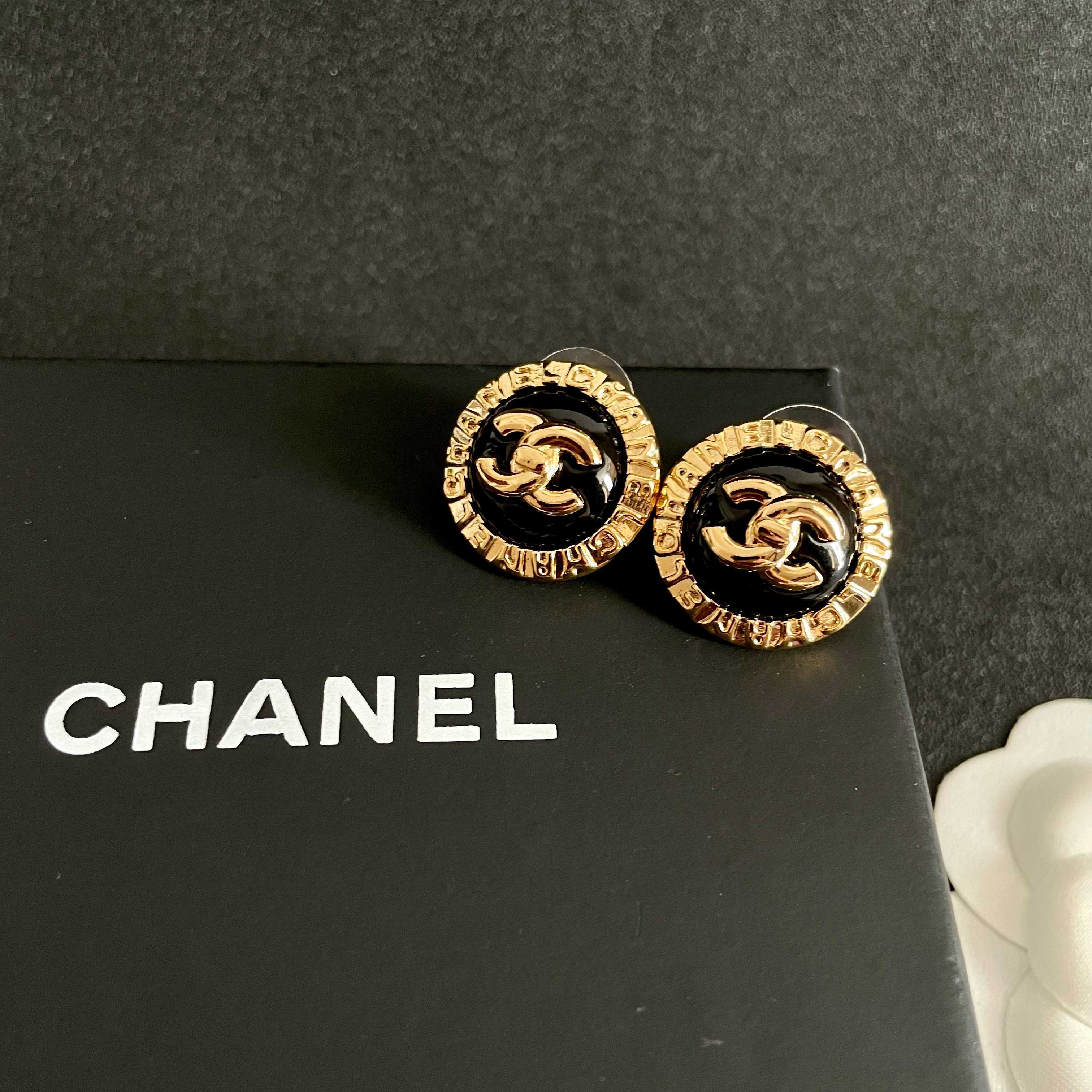 Chanel CC Logo Round Button Stud Earrings earrings gold-tone metal with black enamel center 1 5cm diameter