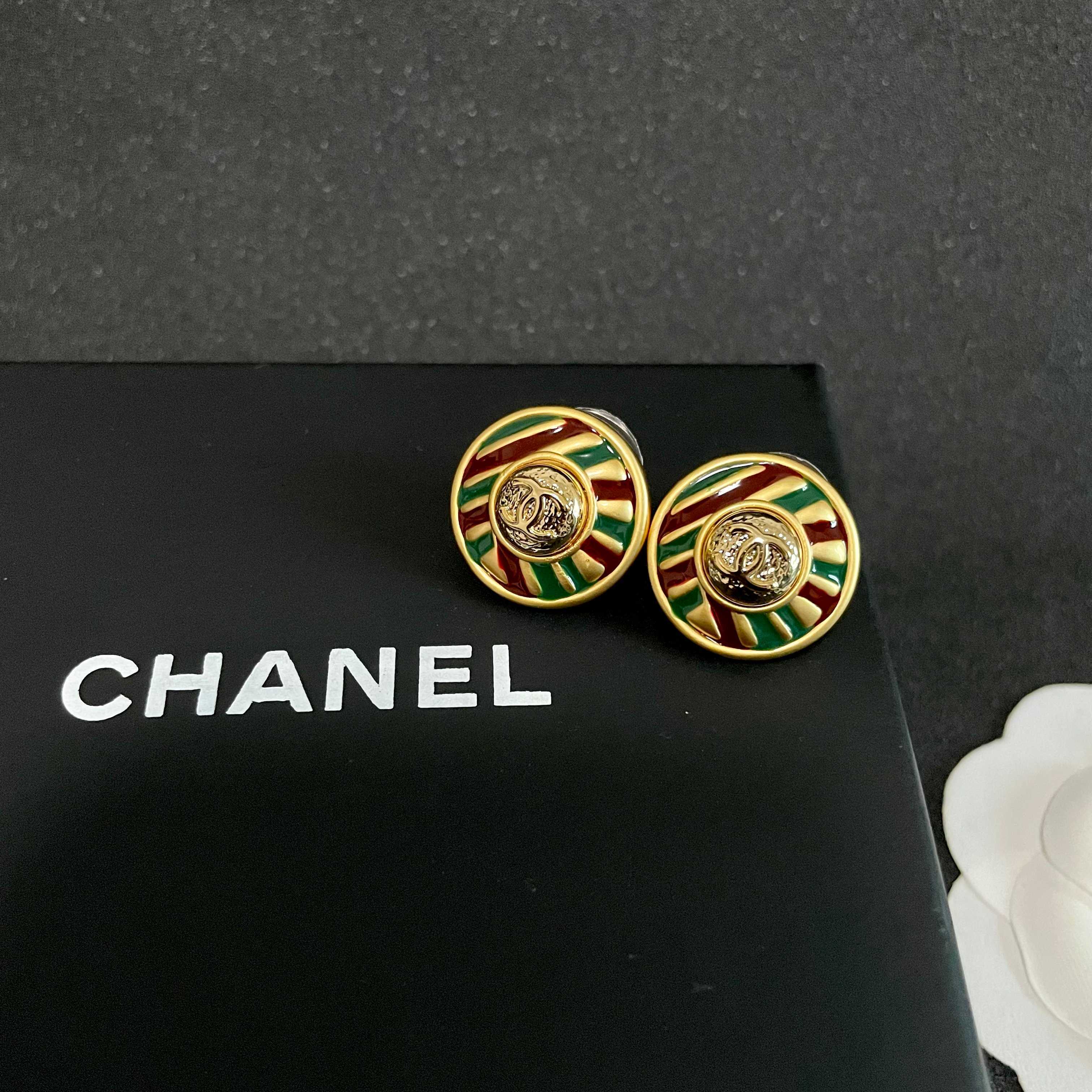 Chanel CC Logo Striped Enamel Button Earrings earrings Gold-tone metal with green burgundy and gold enamel 1 8cm diameter