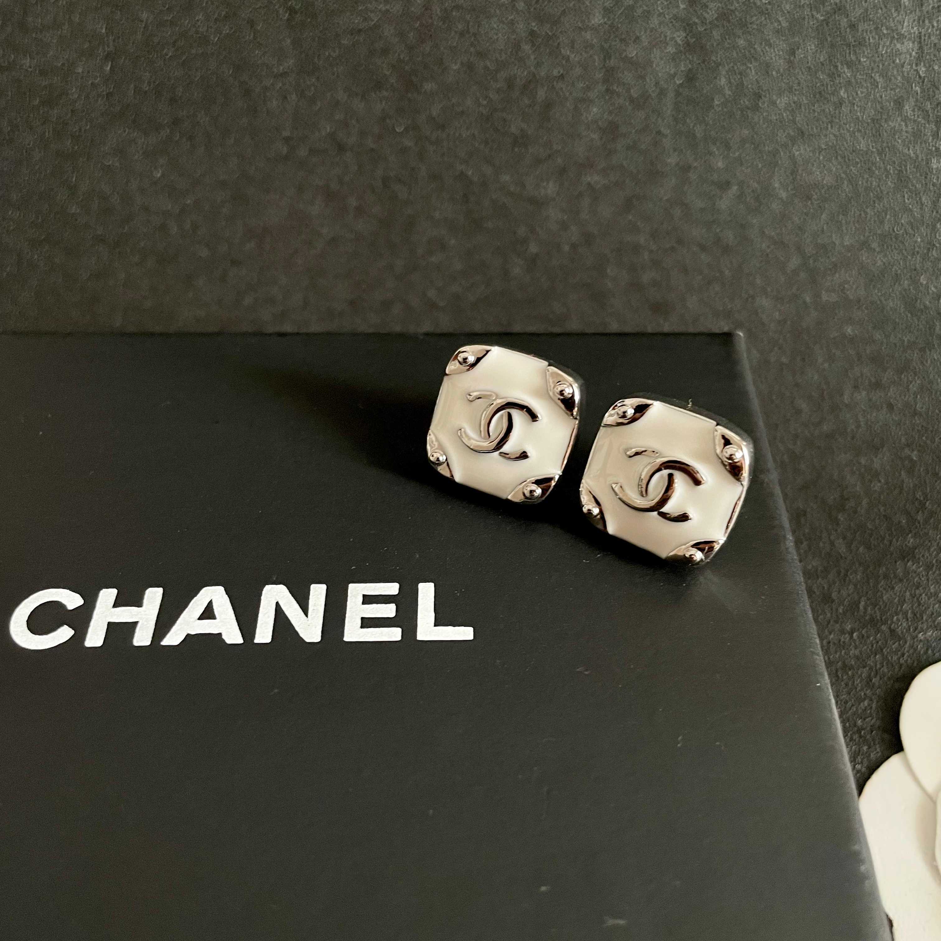 Chanel CC Logo Square Stud Earrings earrings Silver-tone metal with black and white enamel 1 2cm stud diameter