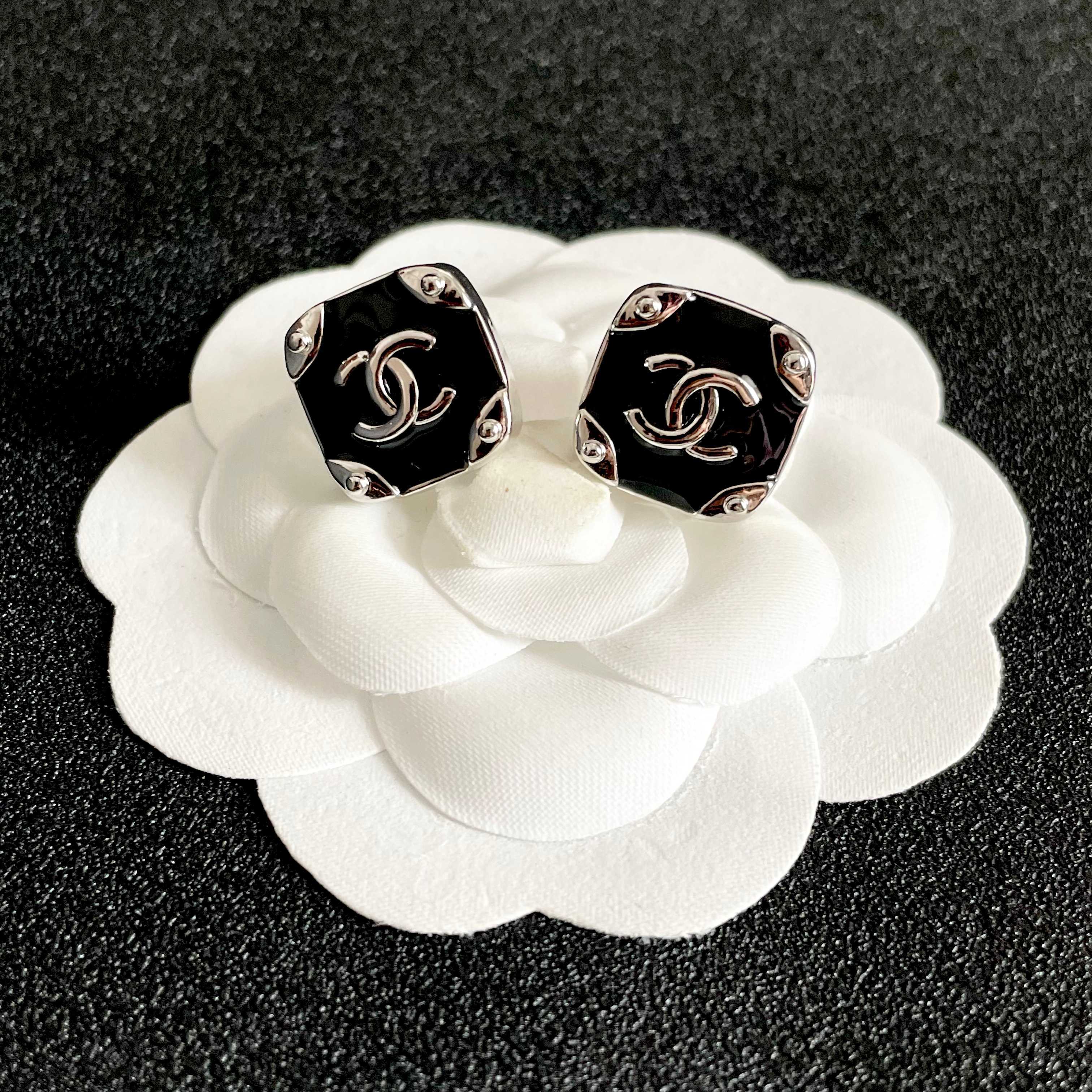 Chanel CC Logo Square Stud Earrings earrings silver-tone metal with black enamel 1 2cm diameter