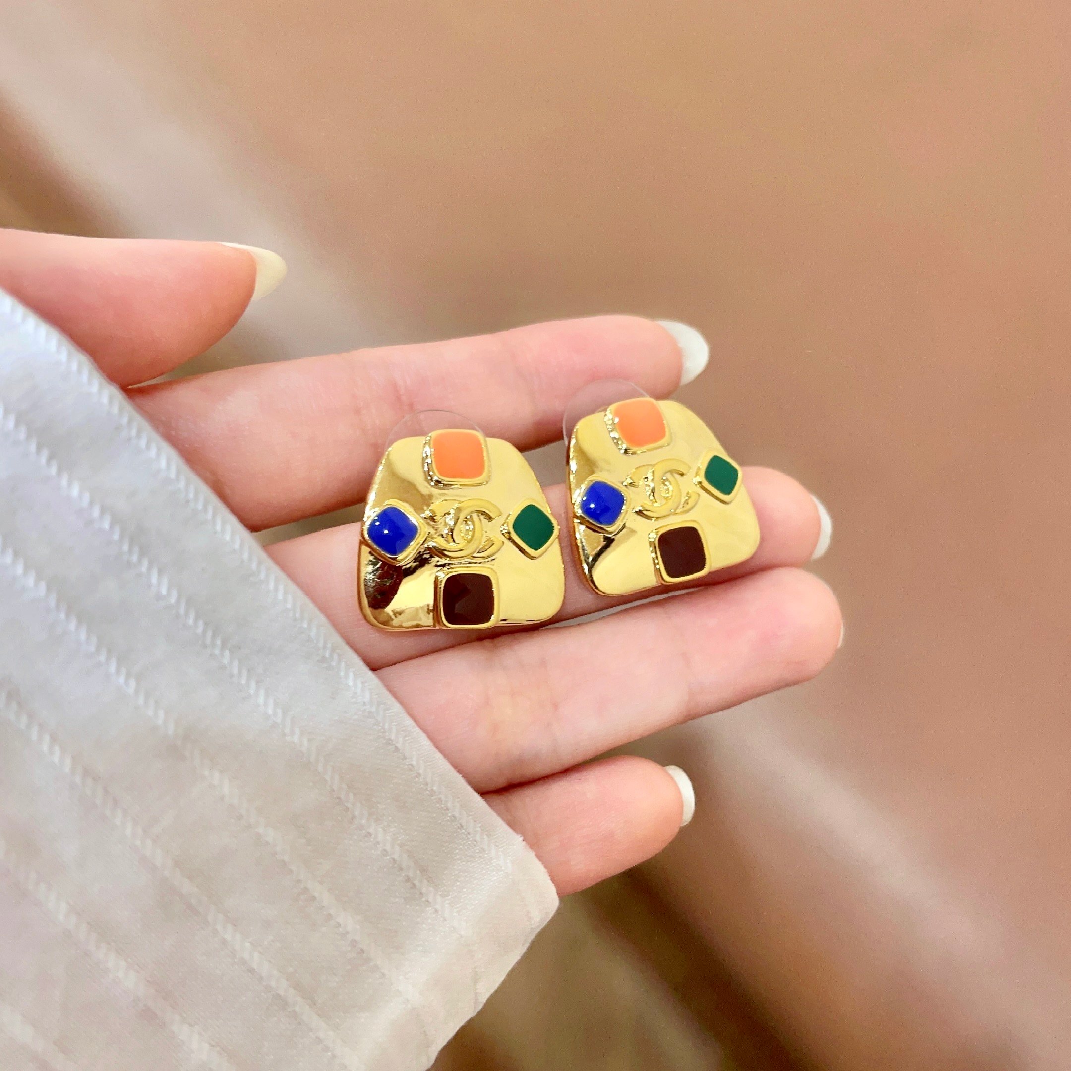 Chanel CC Logo Multicolor Gripoix Stud Earrings earrings Gold tone metal with orange blue green and deep red enamel accents 2 2cm width