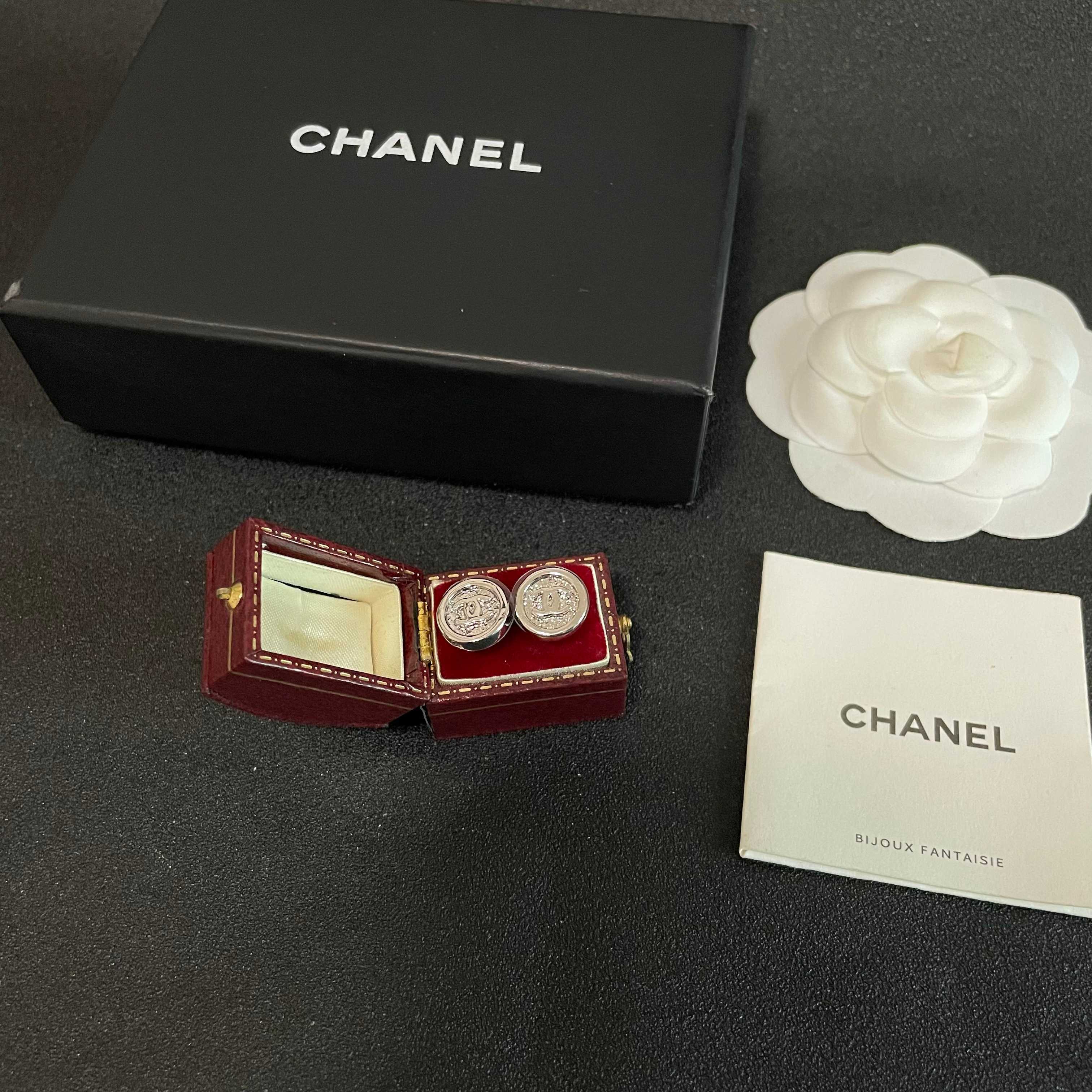 Chanel CC Logo Round Button Stud Earrings earrings silver-tone metal with clear crystal accents 1 2cm diameter