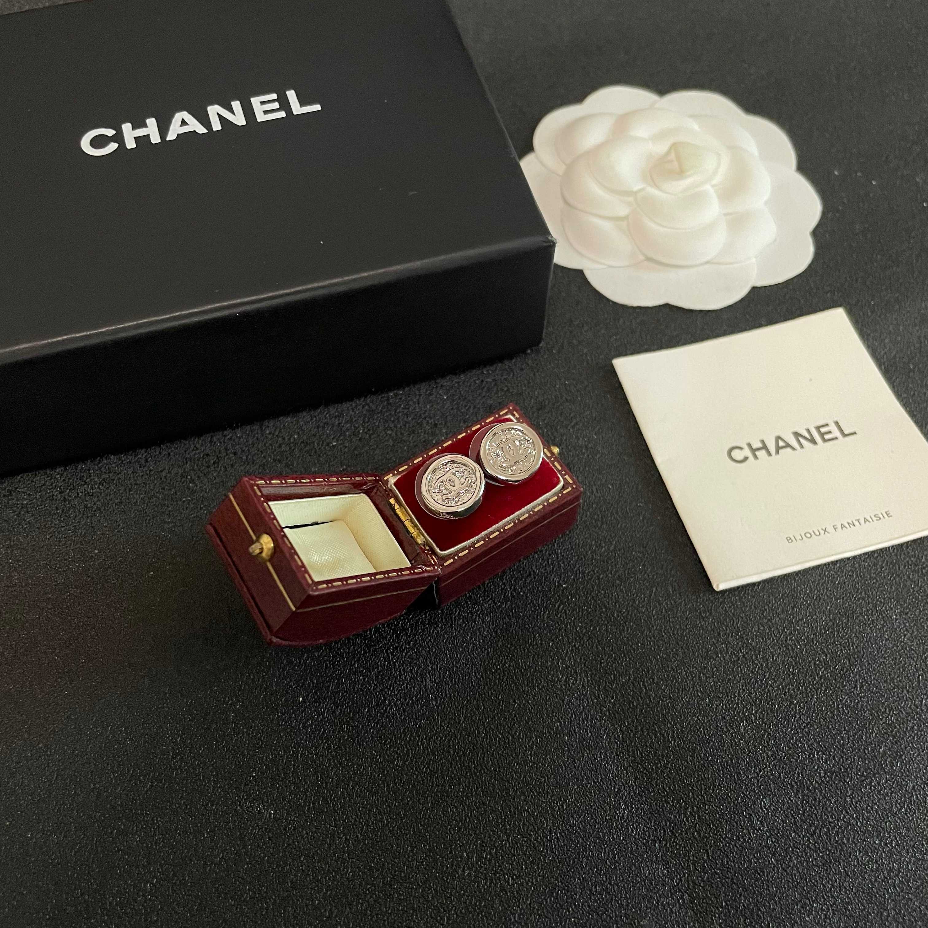 Chanel CC Logo Round Button Stud Earrings earrings silver-tone metal with clear crystal accents 1 2cm diameter