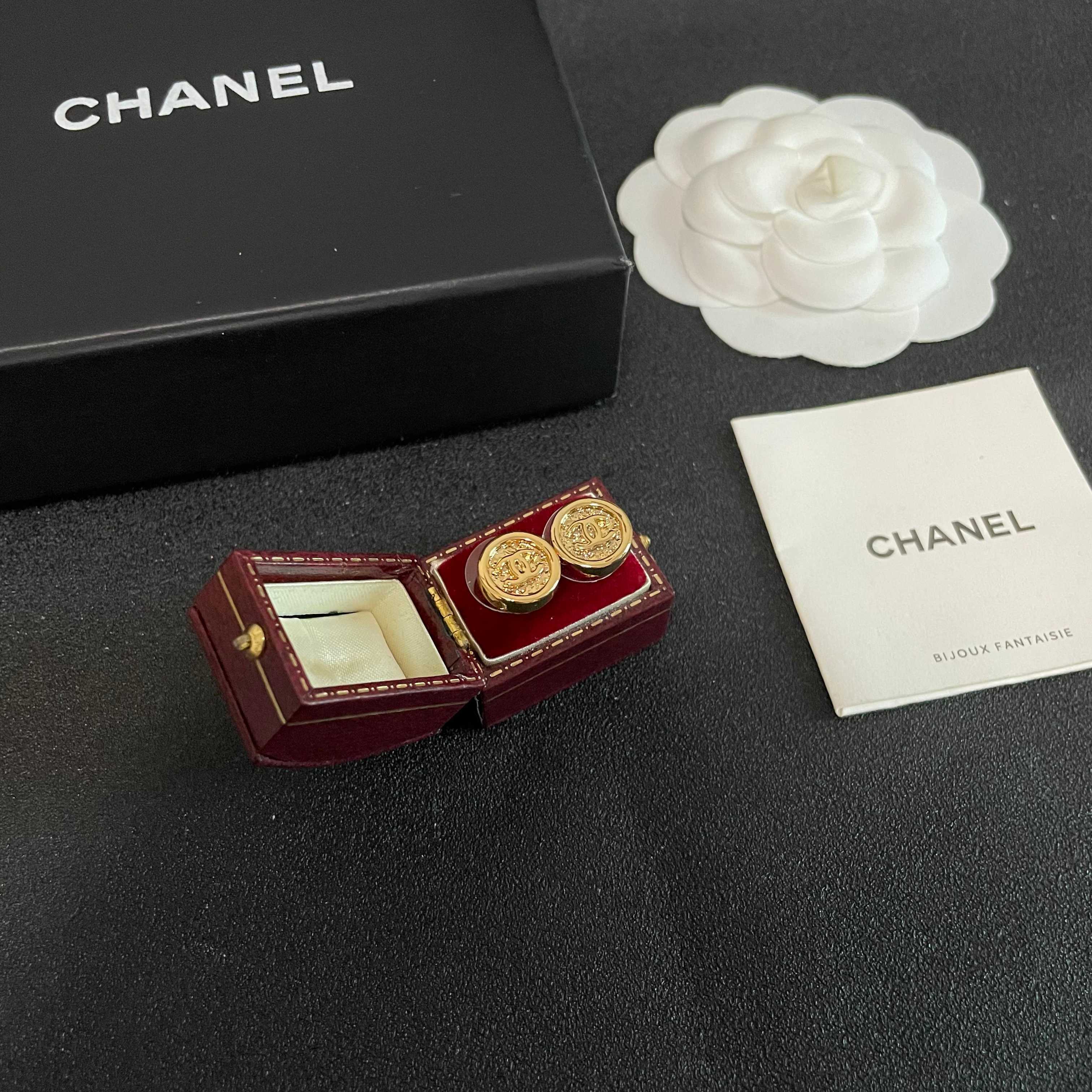 Chanel CC Logo Round Button Stud Earrings earrings gold-tone metal 1 2cm diameter