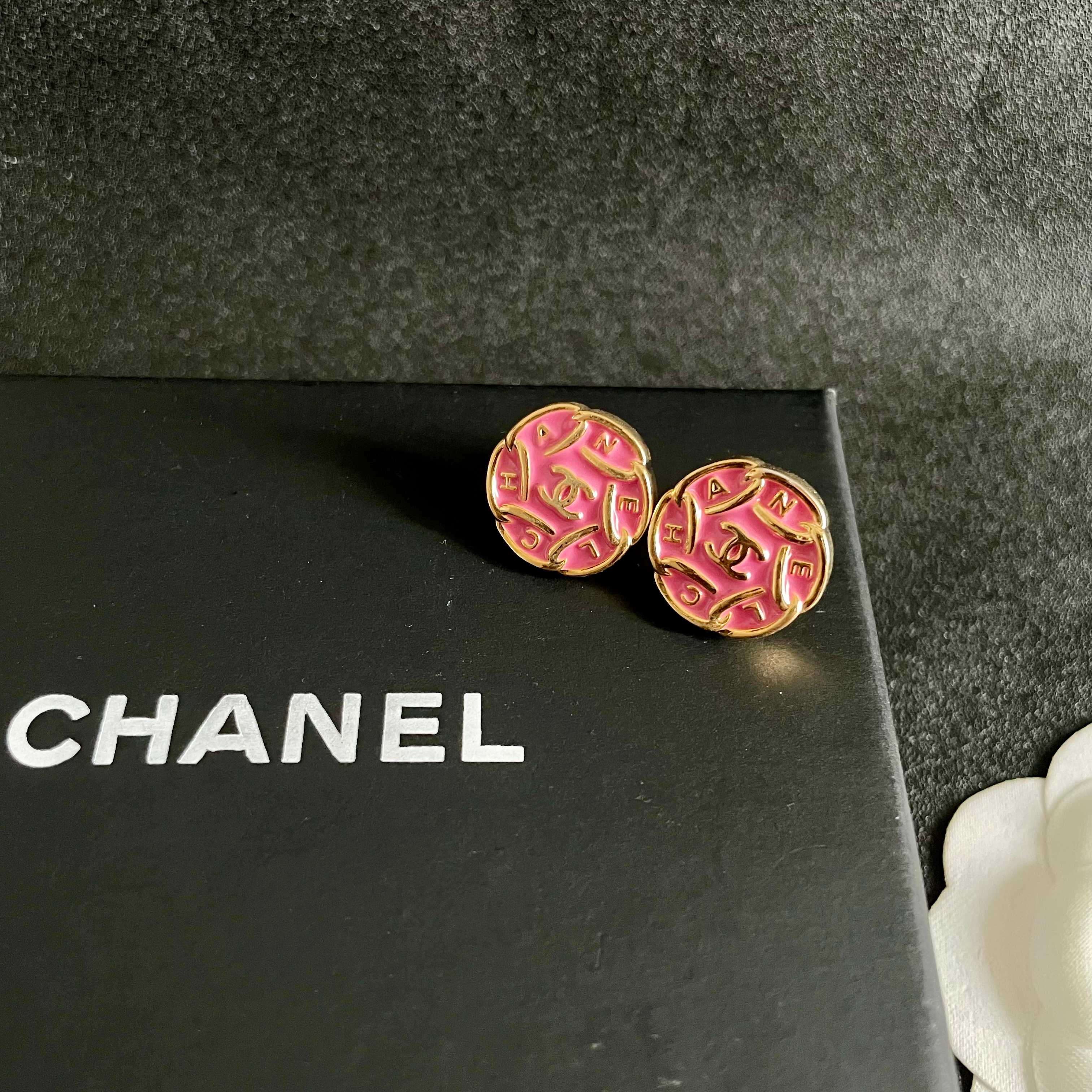 Chanel CC Logo Round Enamel Stud Earrings earrings gold-tone metal with bright pink enamel 1 2cm diameter
