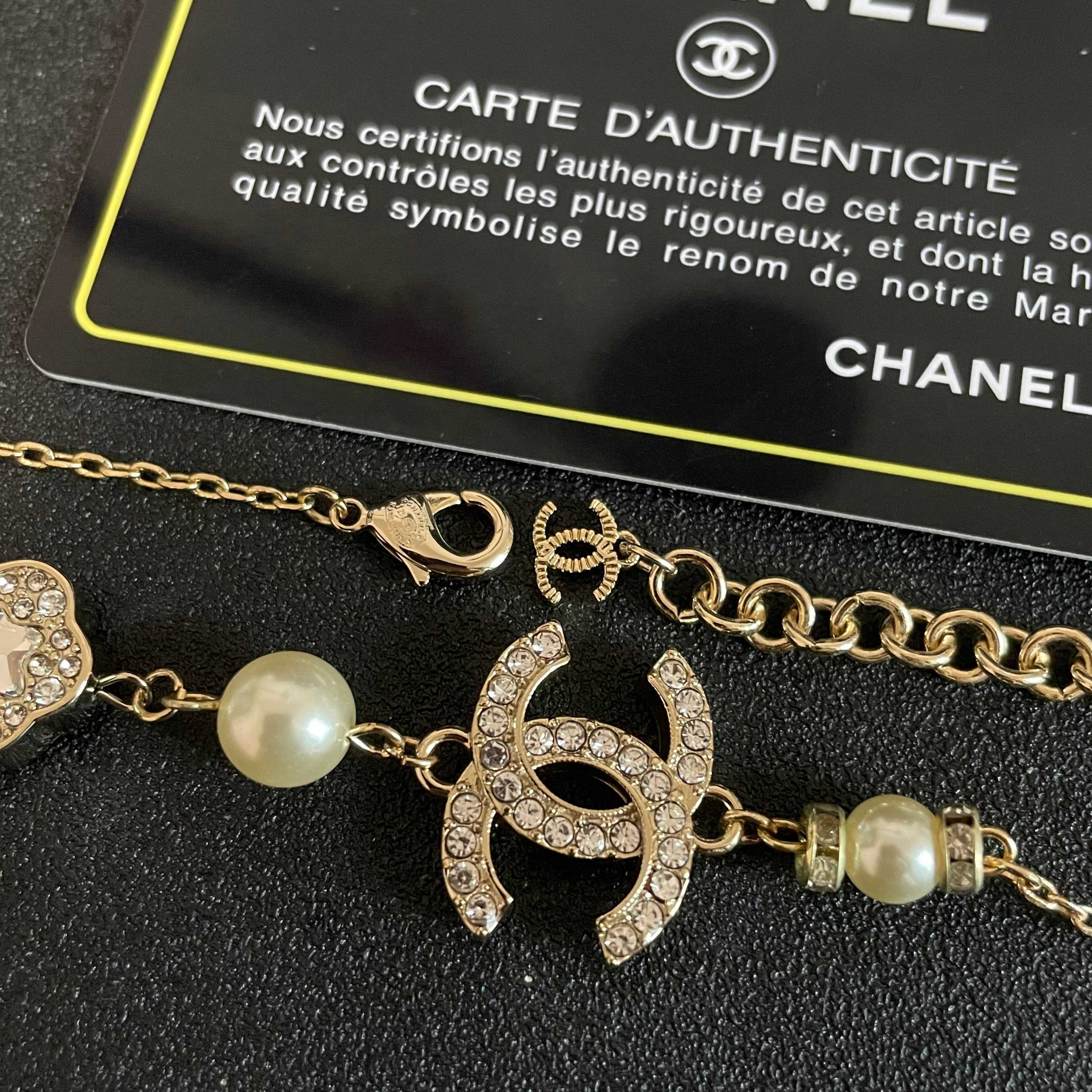 Chanel CC Camellia Pearl Crystal Necklace necklace Gold-tone metal cream faux pearl clear crystal 42cm