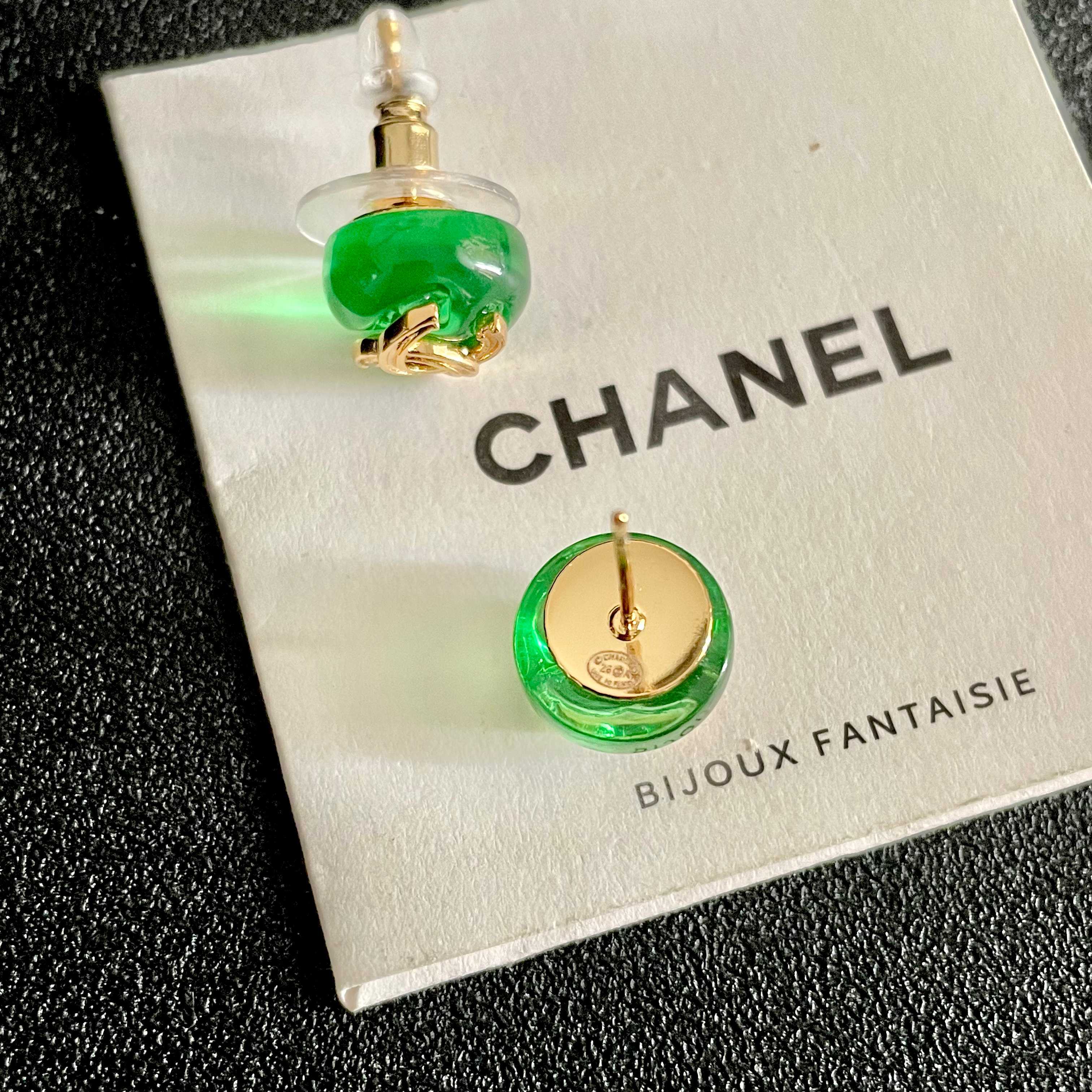 Chanel CC Logo Round Resin Stud Earrings earrings gold-tone metal translucent green resin 1 2cm diameter
