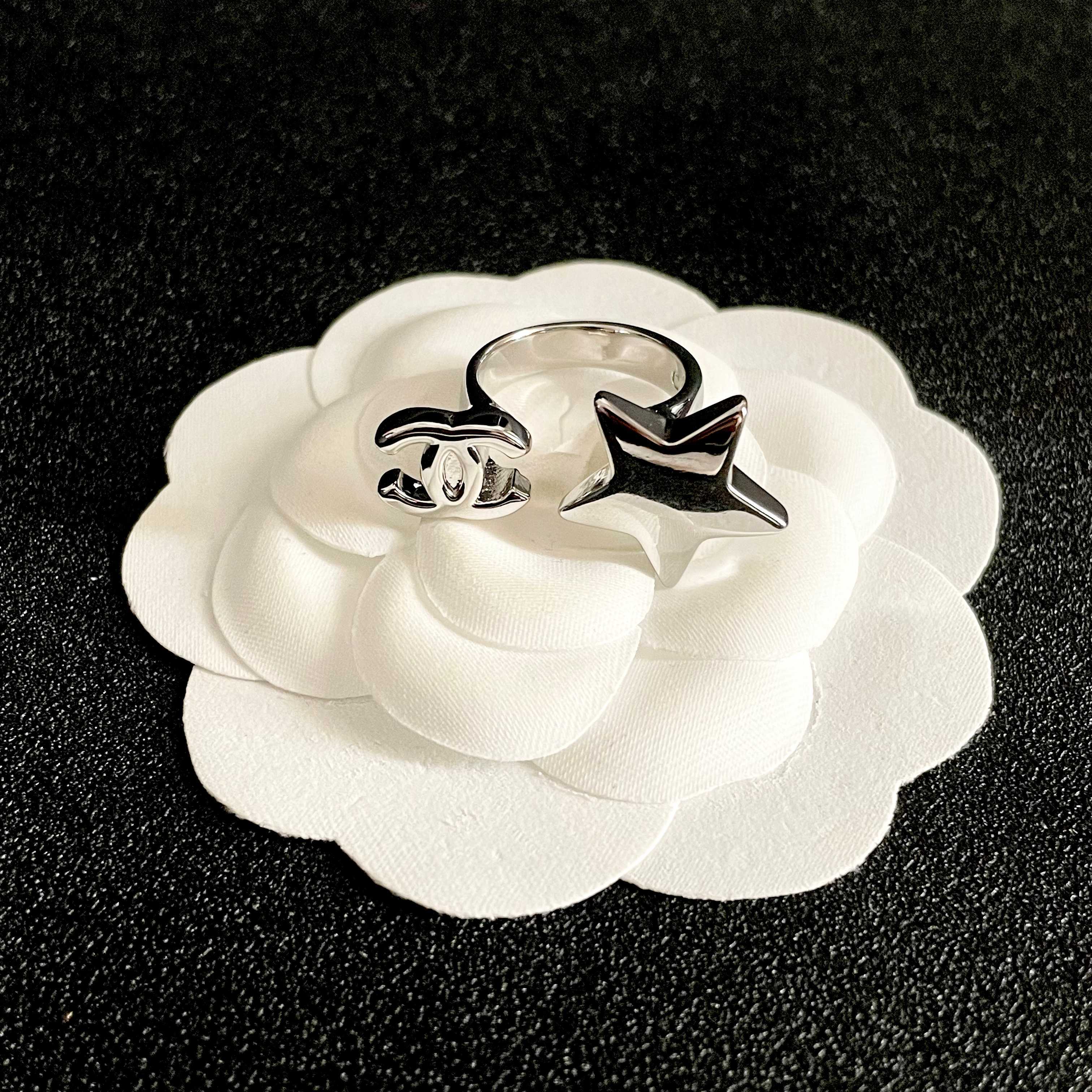 Chanel CC Logo Star Open Ring ring Silver-tone metal no gemstones Adjustable open band fits US sizes 6-8