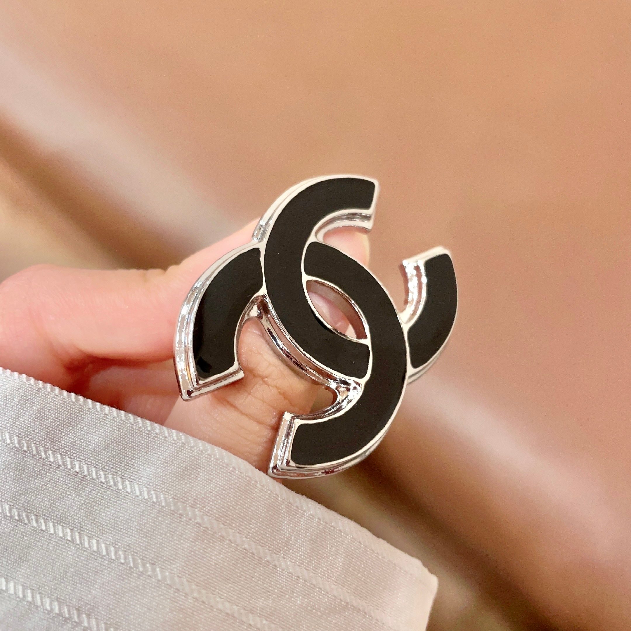 Chanel CC Logo brooch silver tone metal with black enamel 3 5cm width