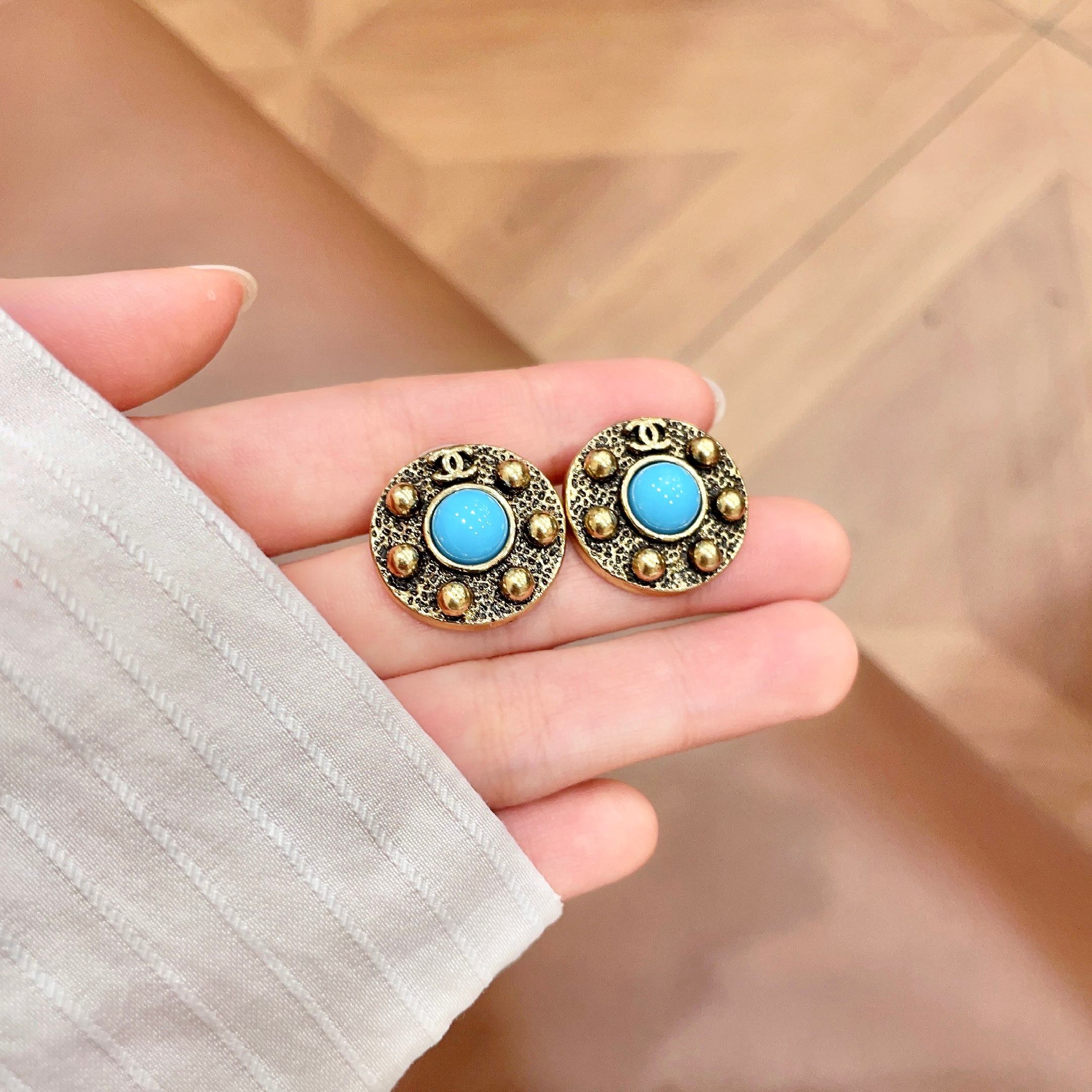 Chanel CC Logo Round Stud Earrings earrings antique gold metal turquoise blue cabochon stone 2cm diameter