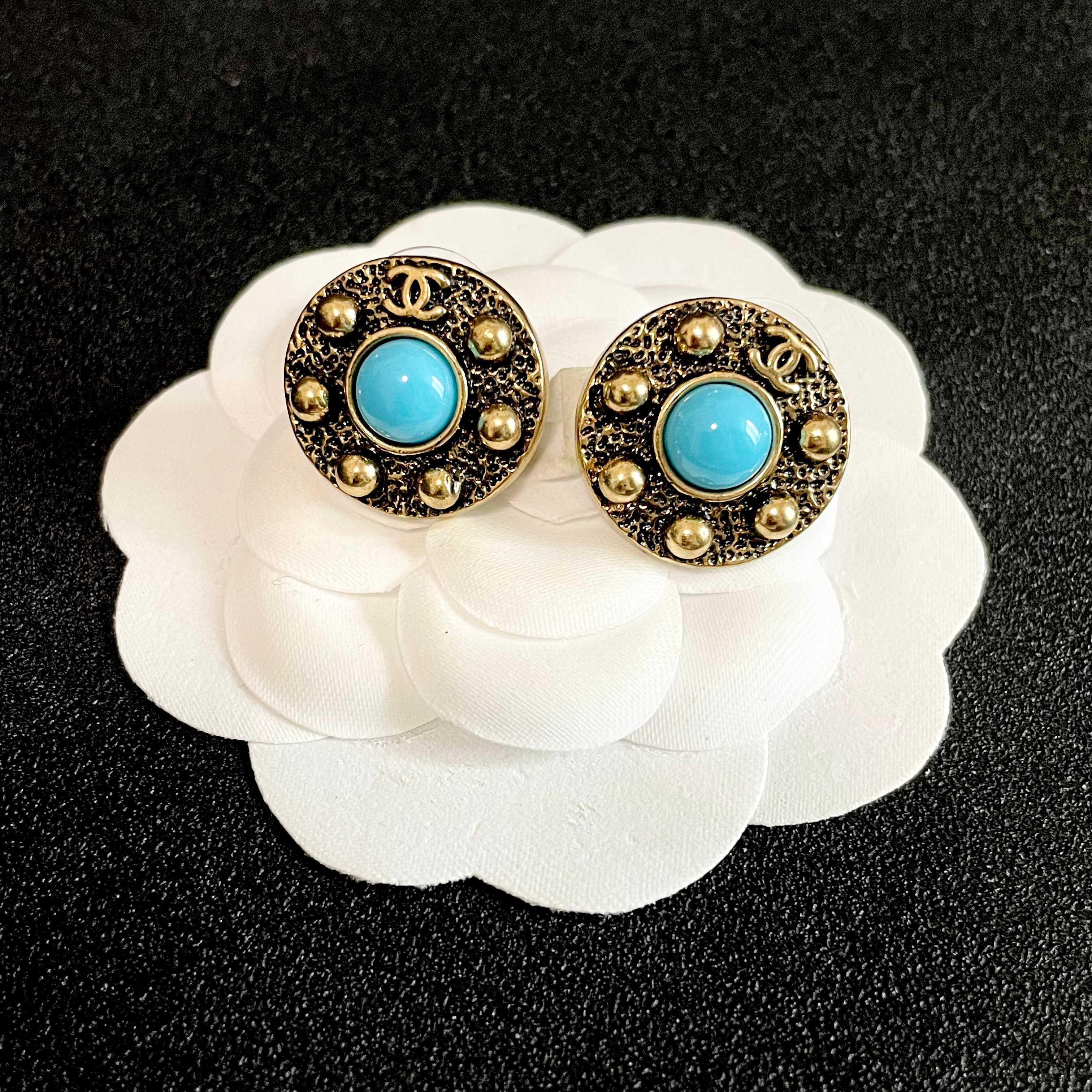 Chanel CC Logo Round Stud Earrings earrings antique gold metal turquoise blue cabochon stone 2cm diameter