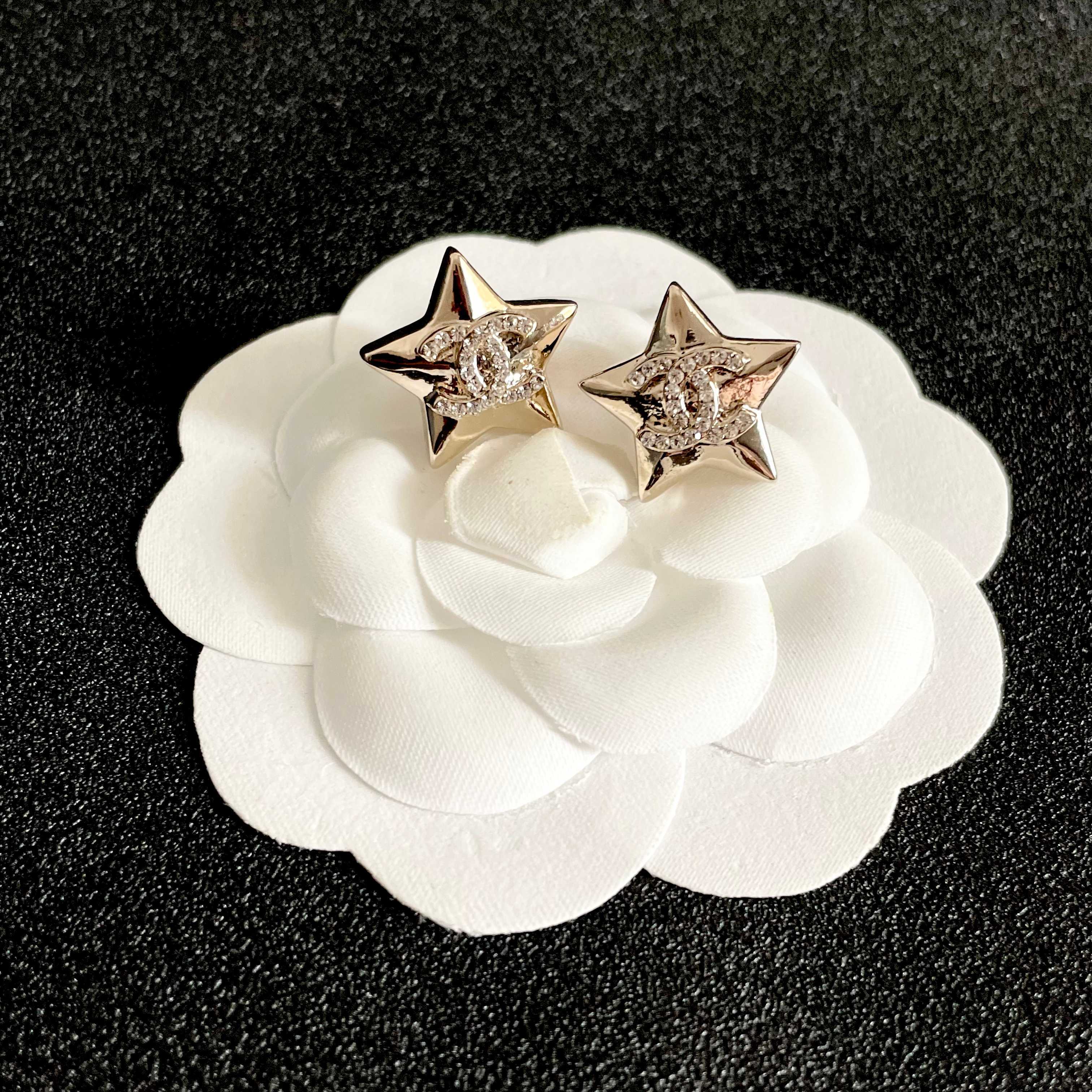 Chanel CC Star Stud Earrings earrings Gold-tone metal with clear crystal accents silver-tone metal with clear crystal accents 1 5cm stud diameter