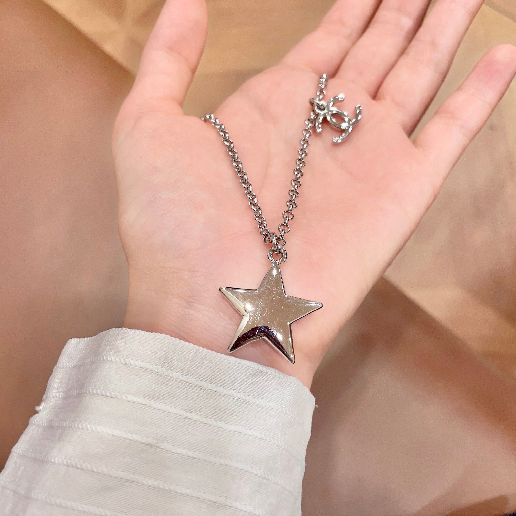 Chanel CC Star Pendant Necklace necklace silver tone metal 42cm