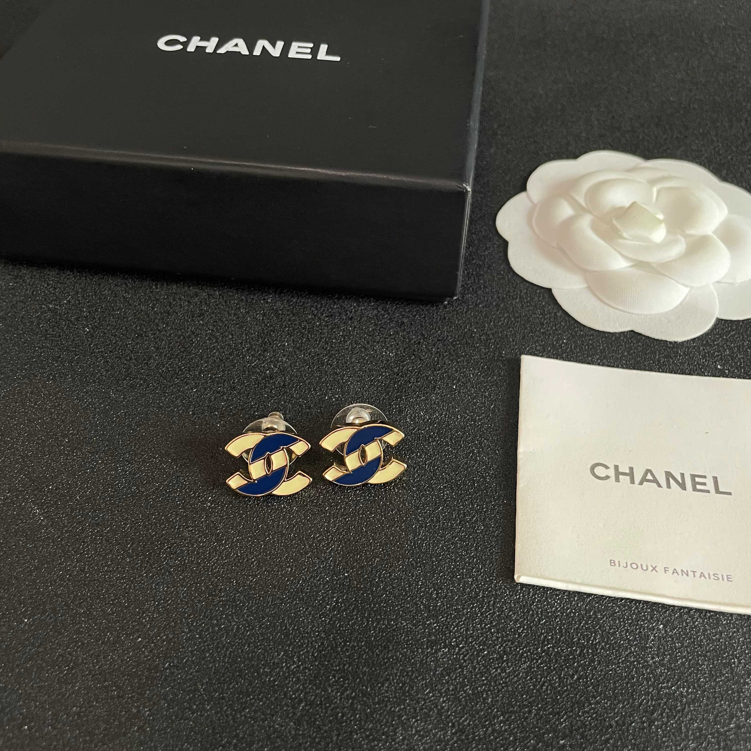 Chanel CC Logo Stud Earrings earrings gold-tone metal with cream and navy blue enamel 1 5cm stud diameter