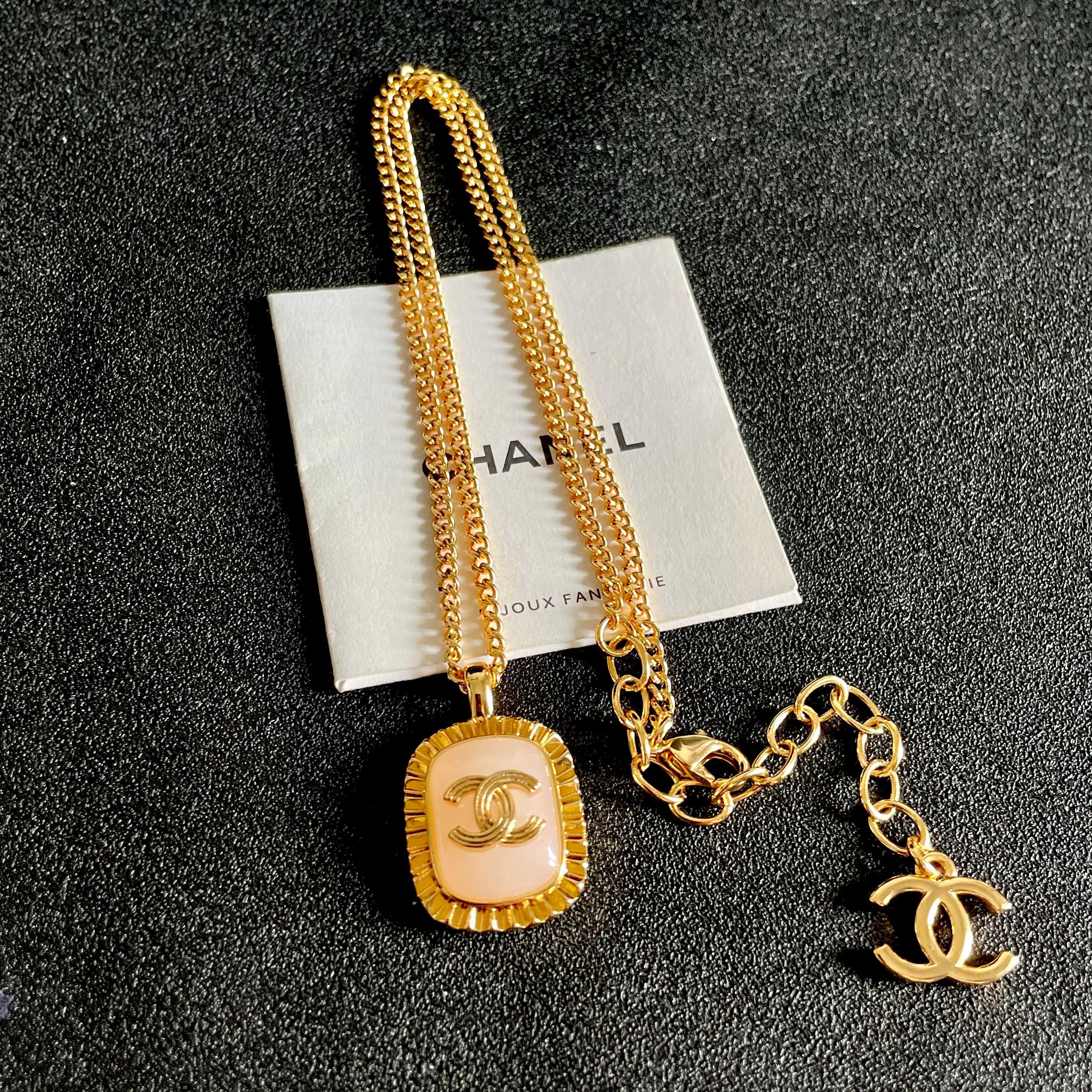 Chanel CC Logo Resin Square Pendant necklace Gold-tone metal with light pink resin 45cm