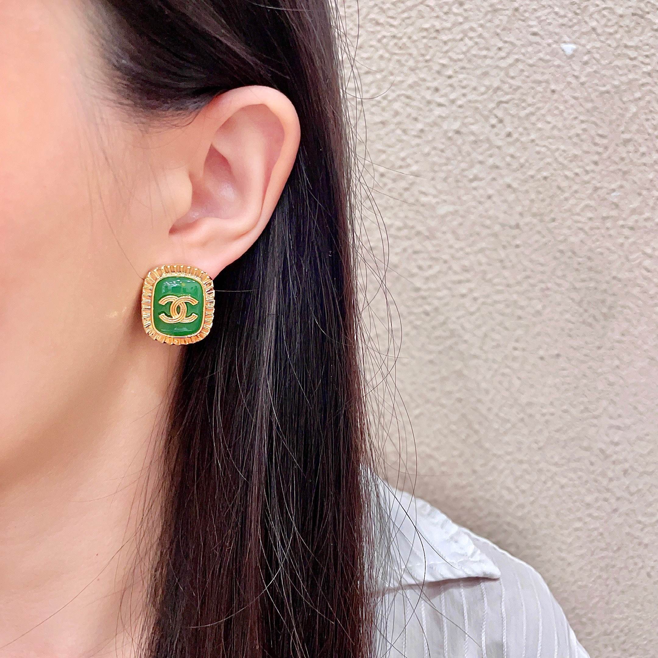 Chanel CC Logo Resin Square Stud Earrings earrings gold-tone metal emerald green resin 2cm stud diameter