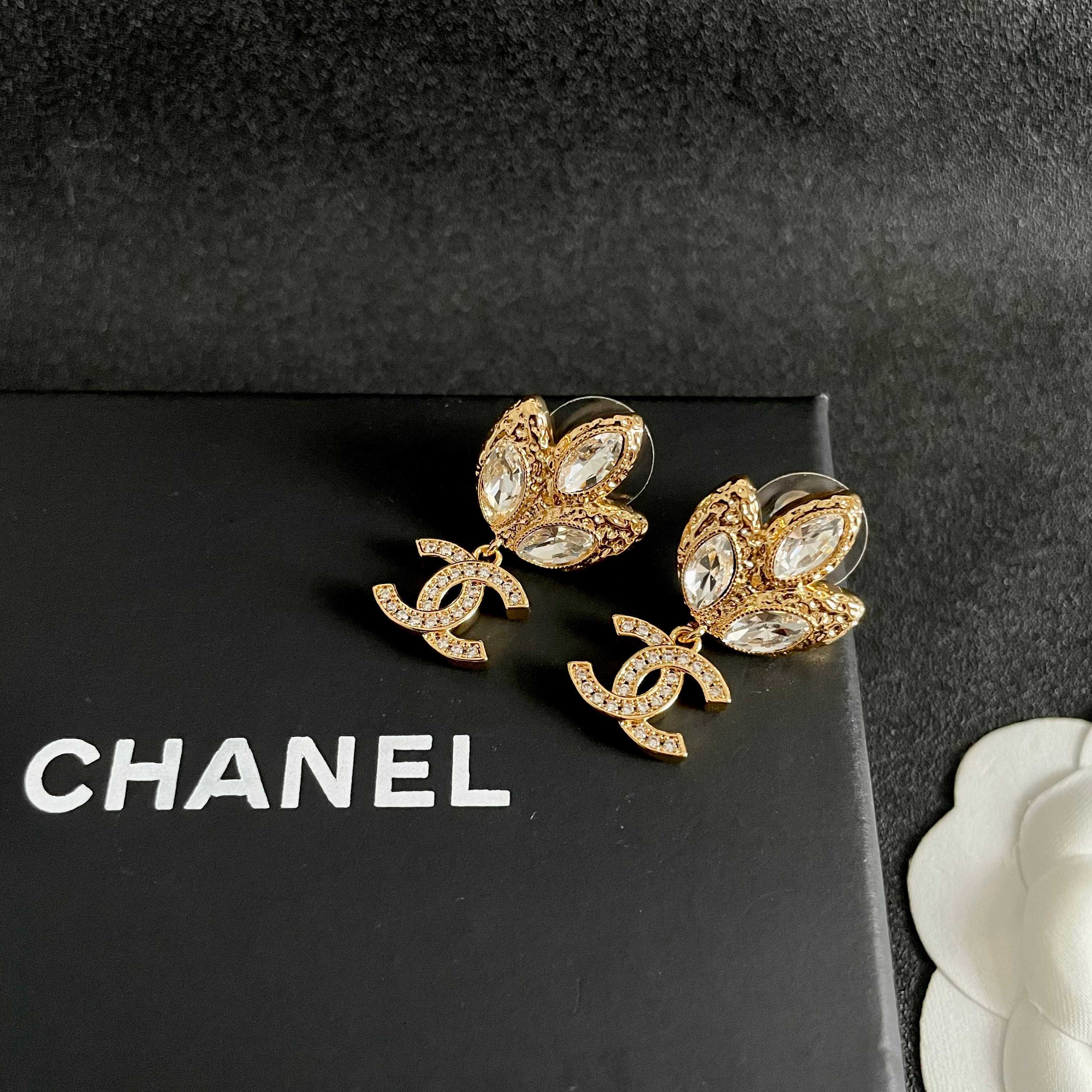 Chanel CC Logo Tulip Crystal Drop Earrings earrings gold-tone metal with clear faceted crystals 2 5cm drop length